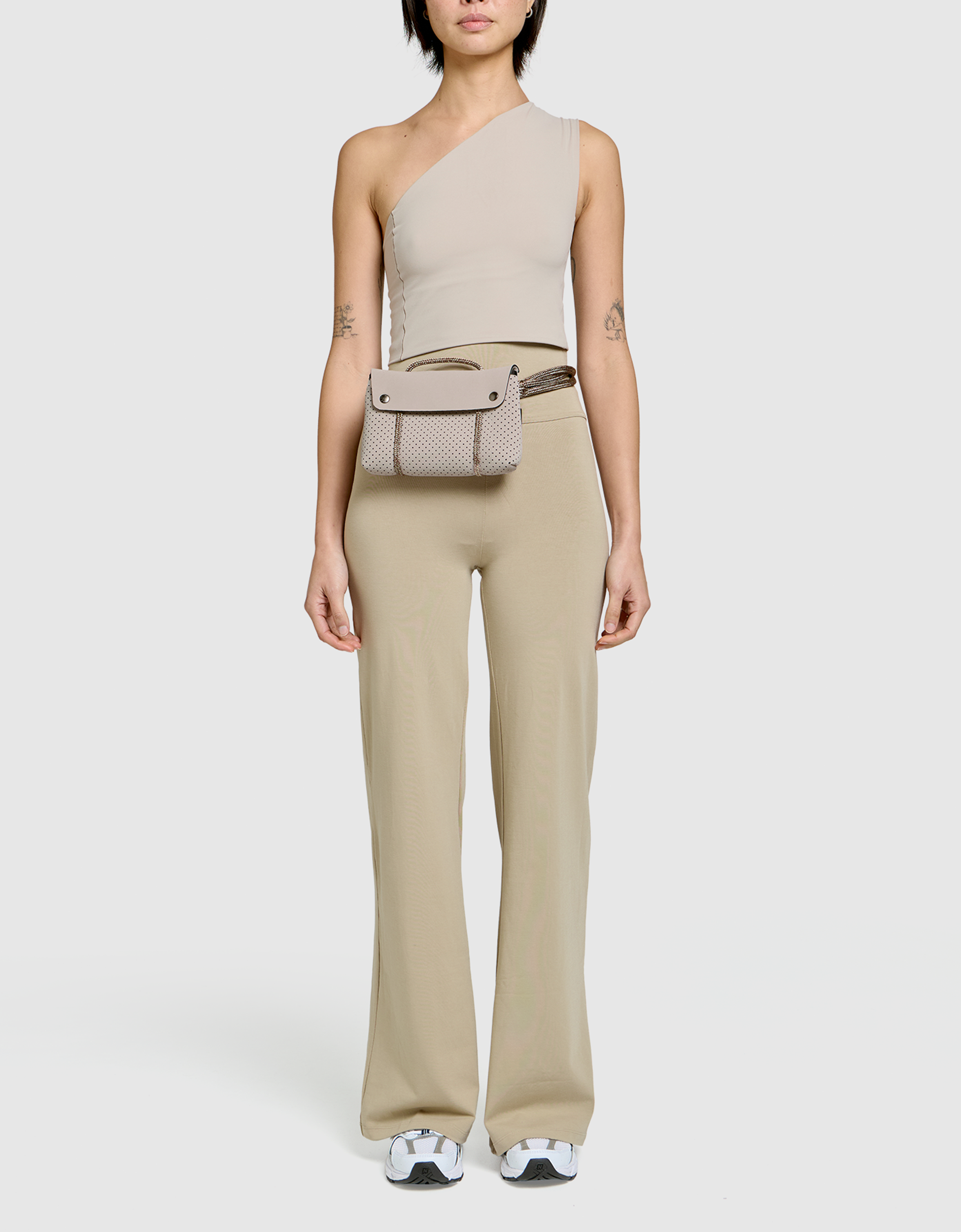 Compass Kit crossbody in stone