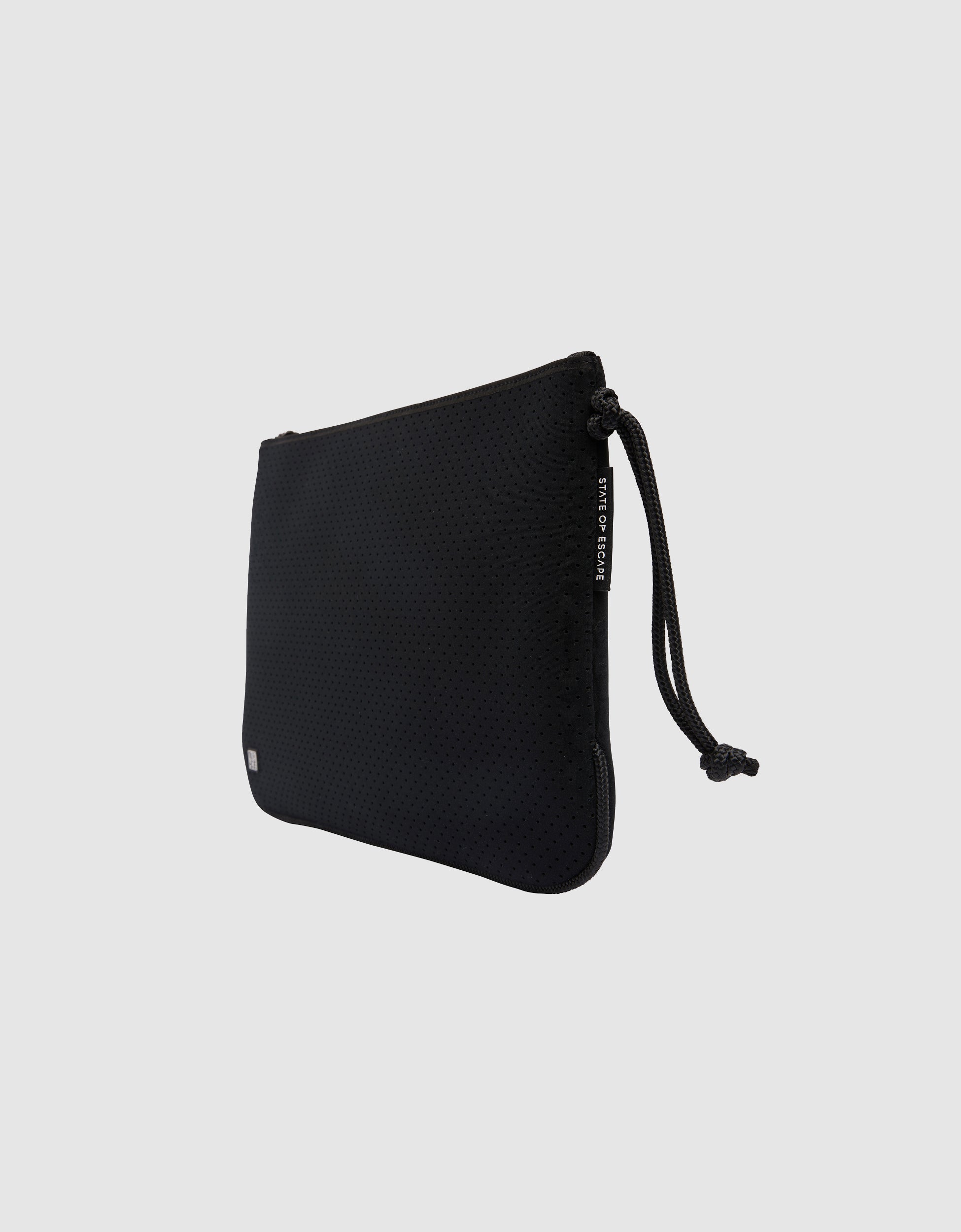 Everyday large flat pouch in black