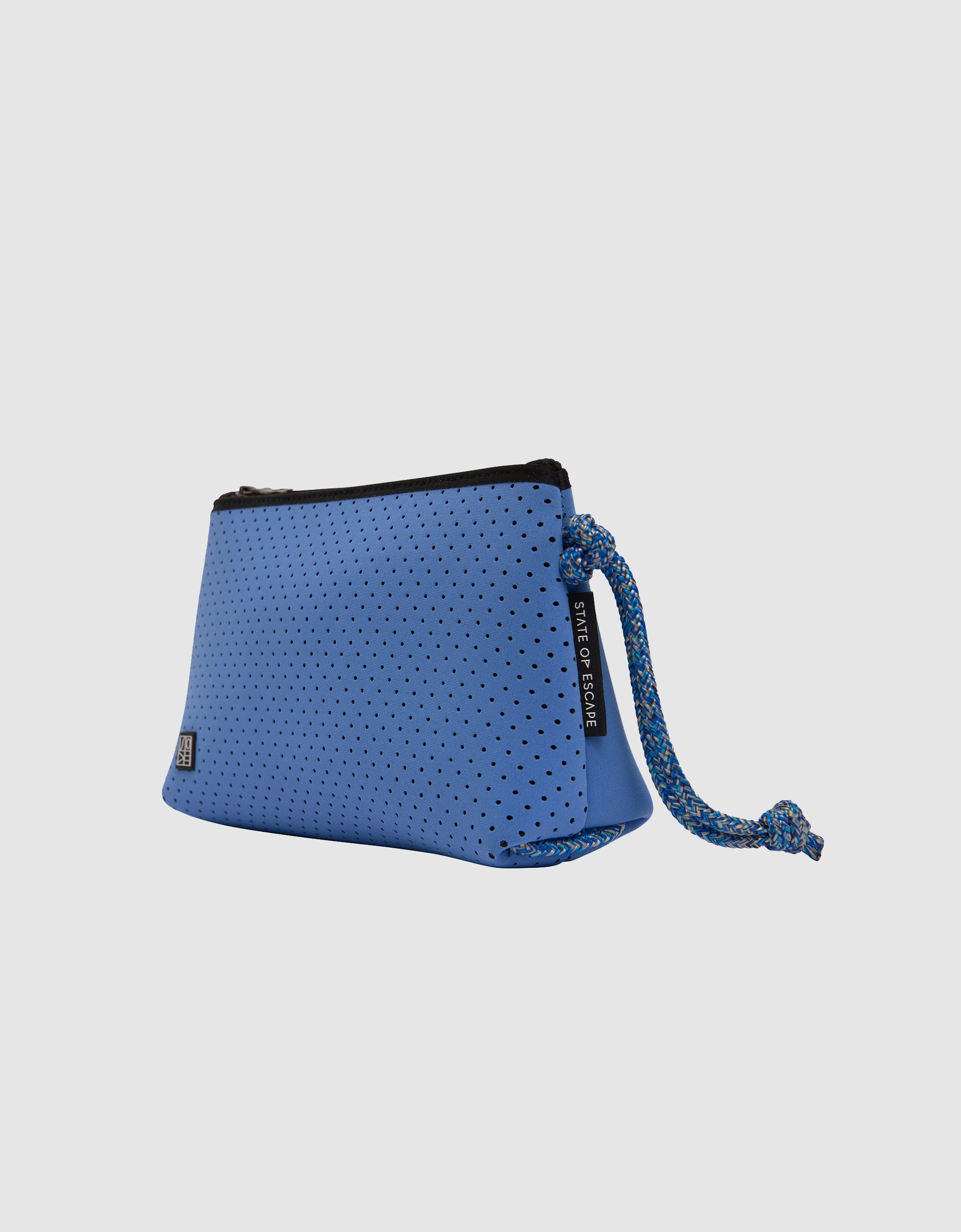 Everyday medium pouch in washed cornflower