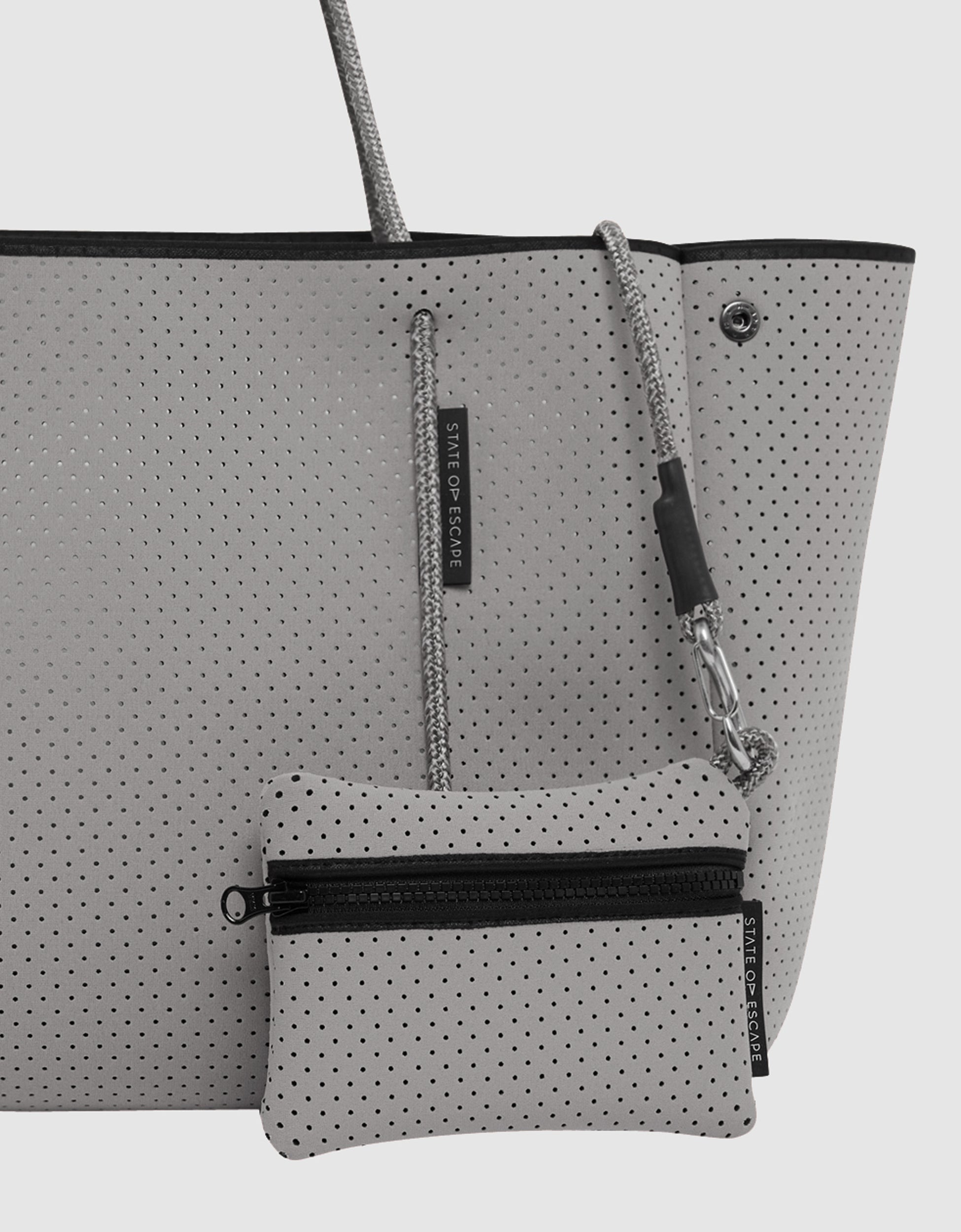 Escape™ tote In dove