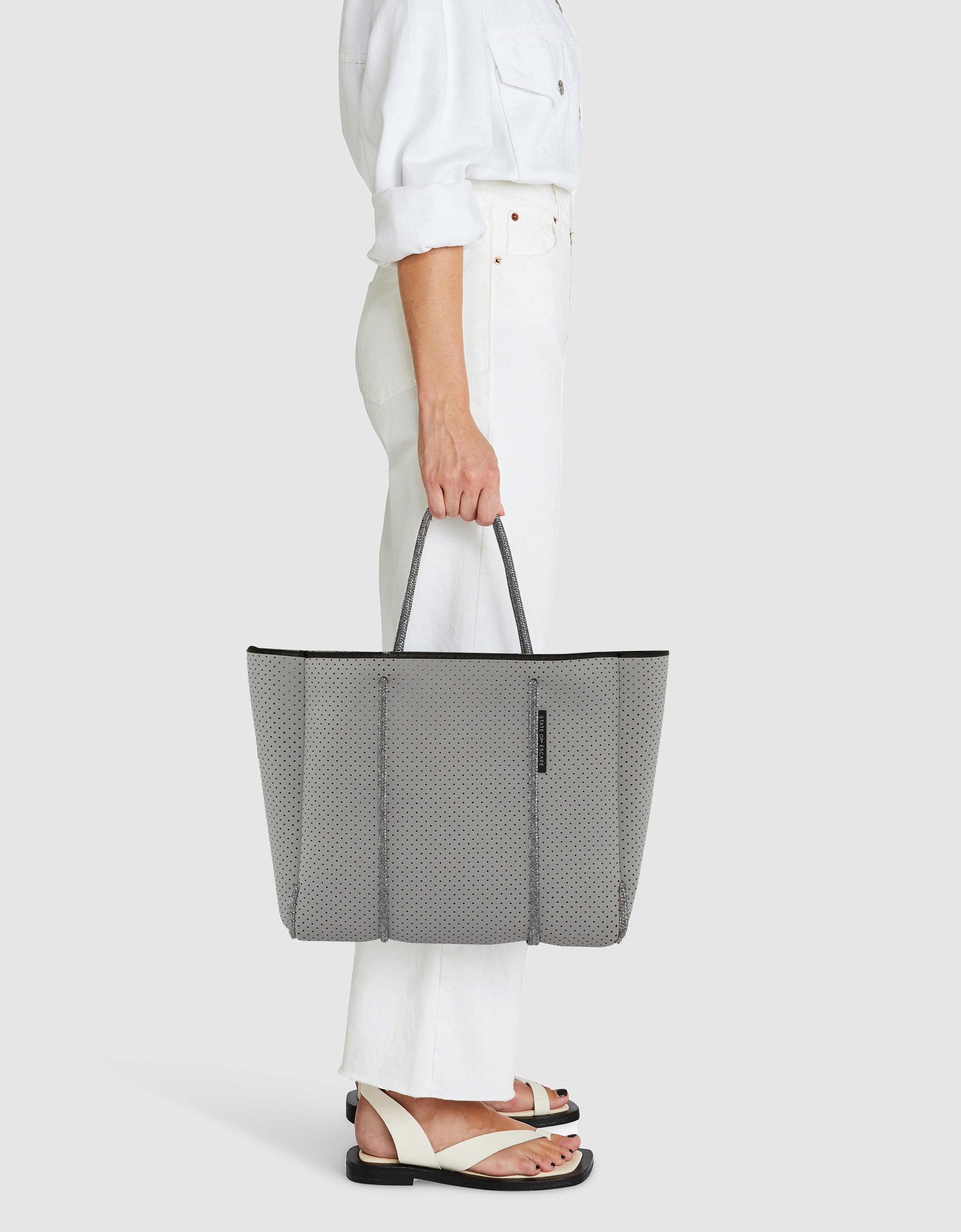 Flying Solo tote in dove – State of Escape