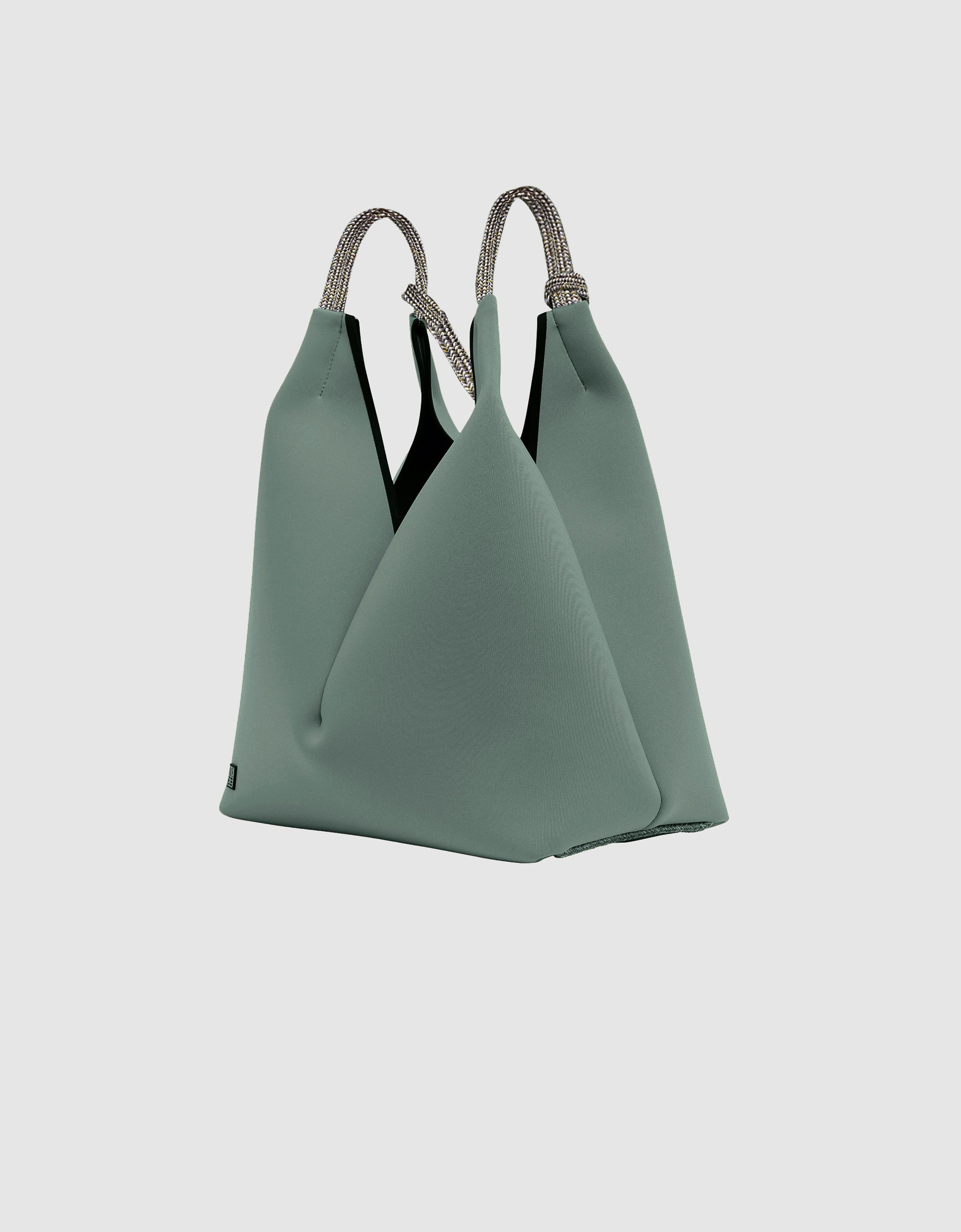 Solstice tote in sea salt