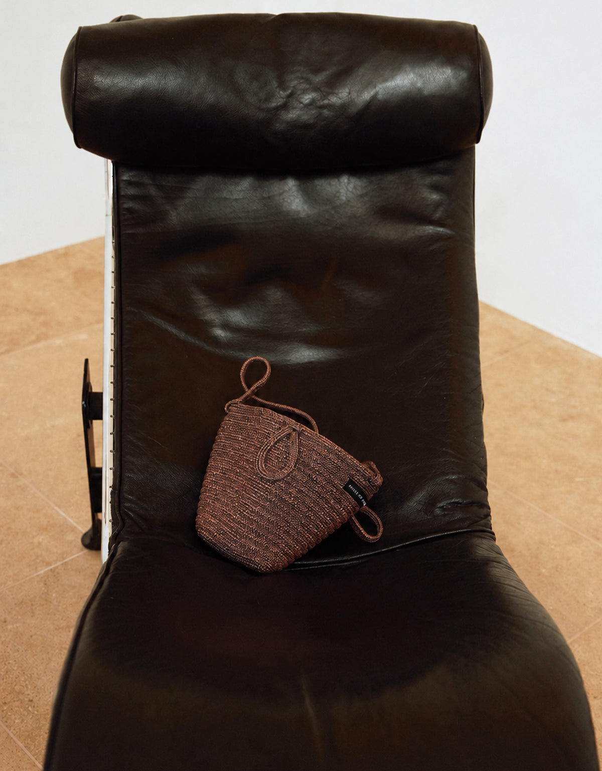 Adrift crossbody in french roast