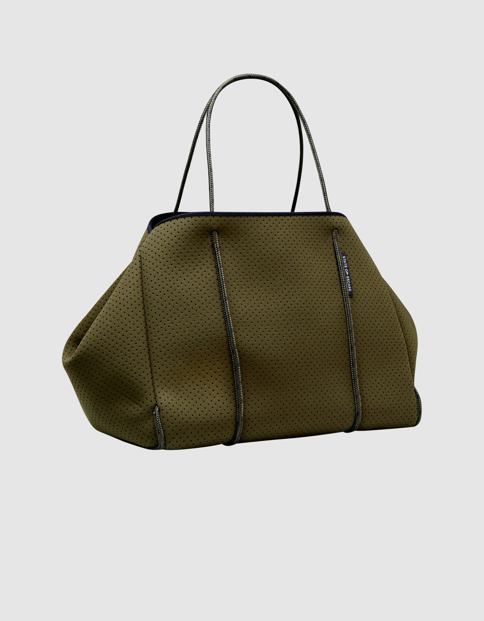 Escape™ tote in khaki