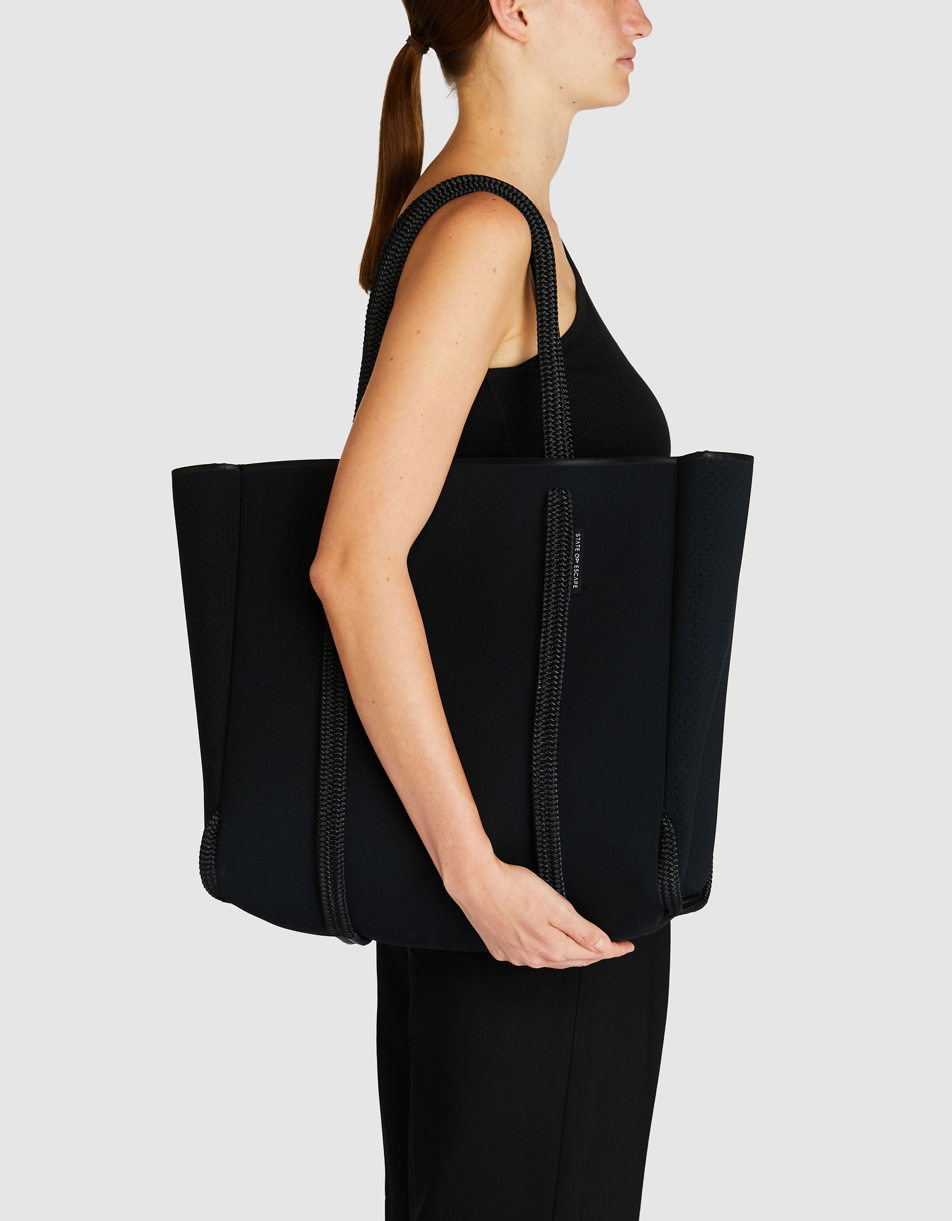 Satellite City Tote In Black – State of Escape