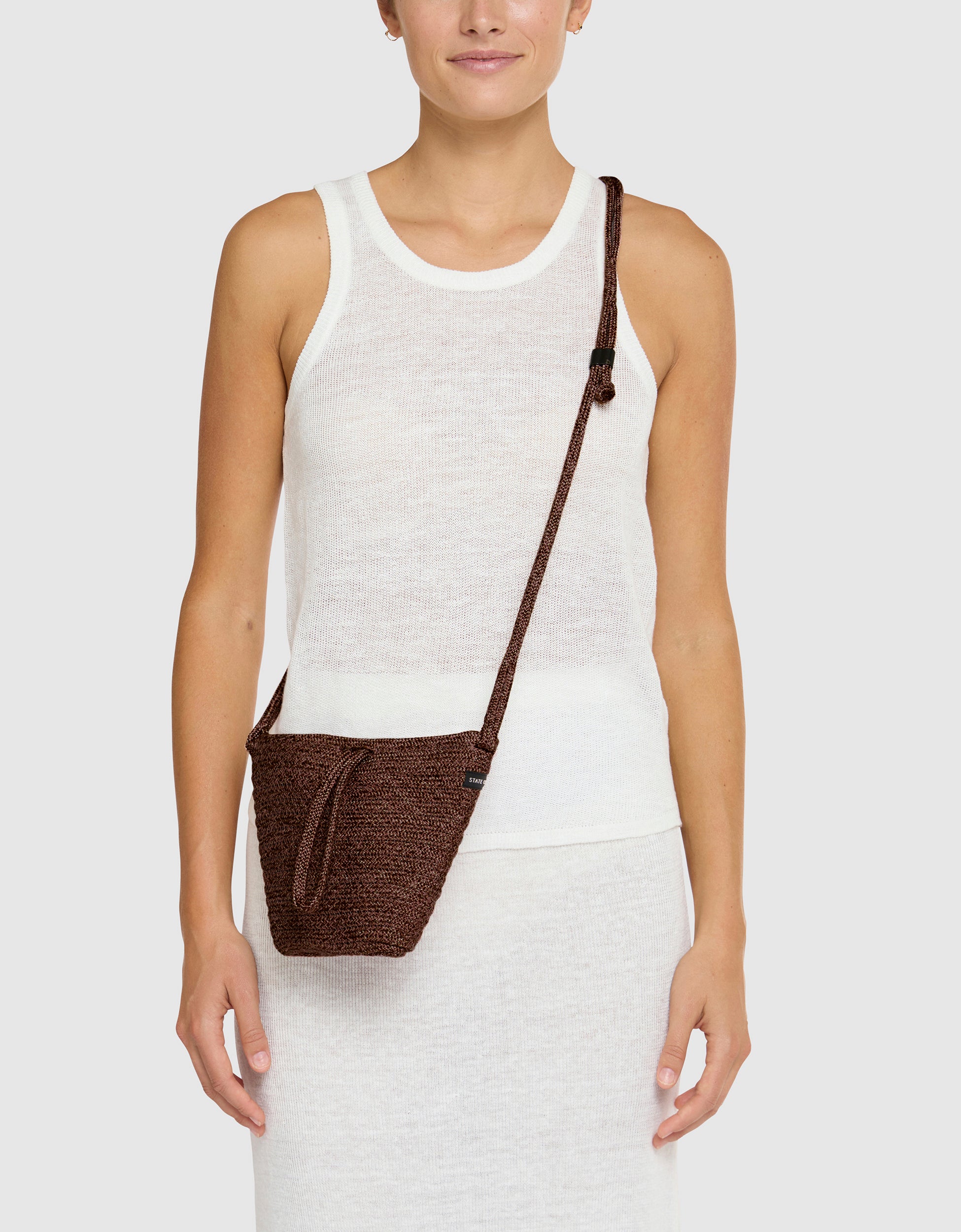 Adrift crossbody in french roast