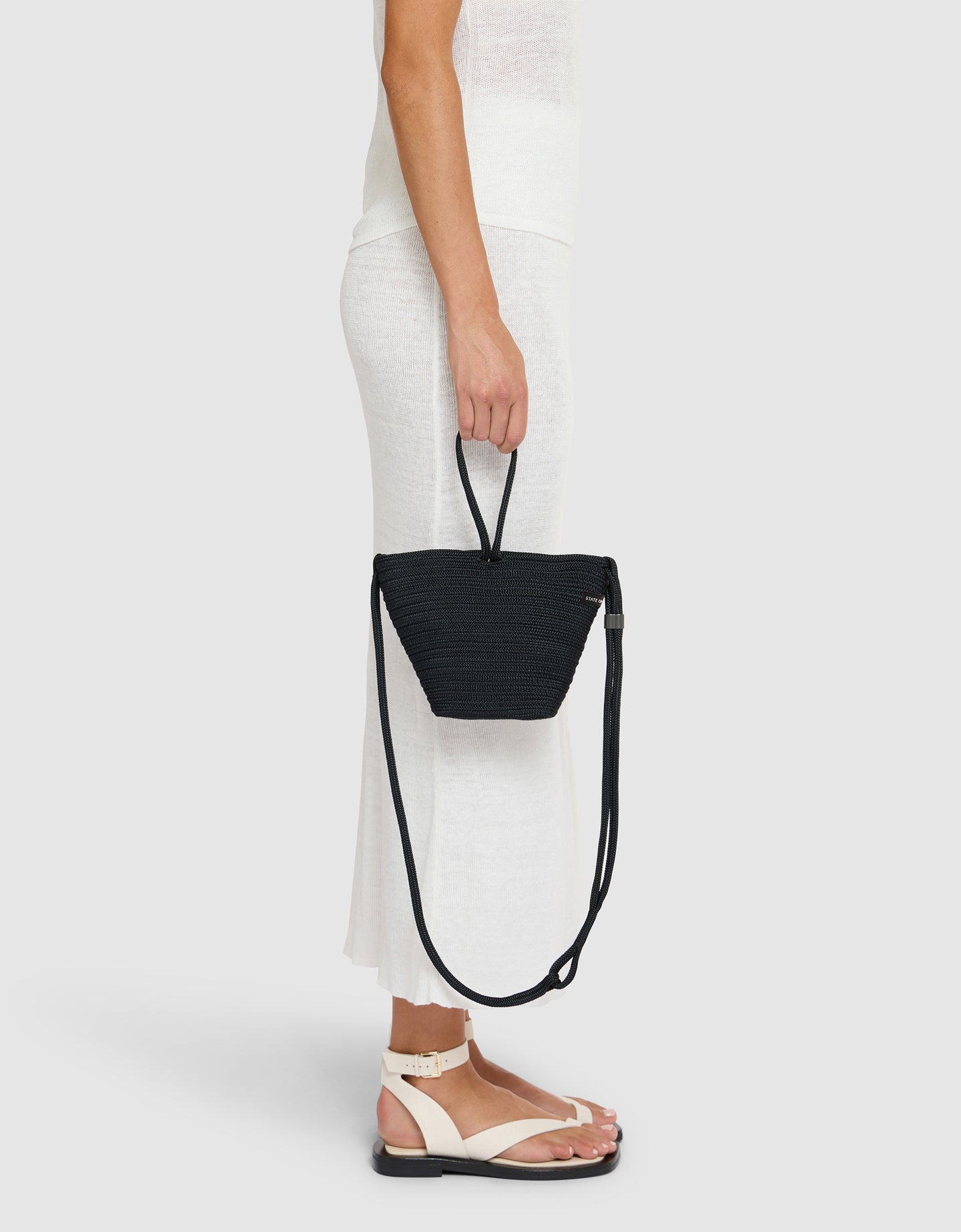 【State of Escape】Adrift crossbody/クロスボディバッグ/2Way Adrift crossbody in black – State of Escape