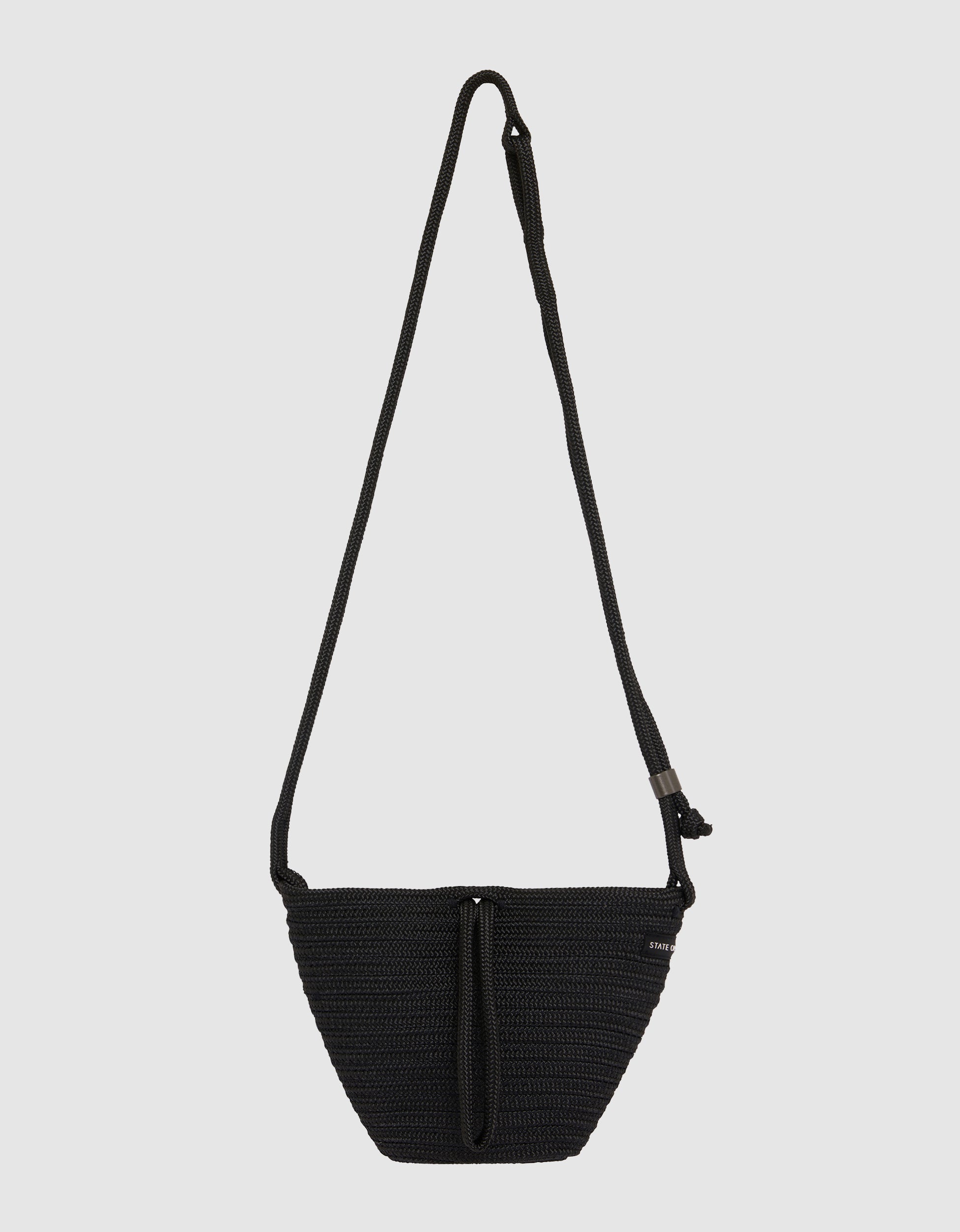 Adrift crossbody in black