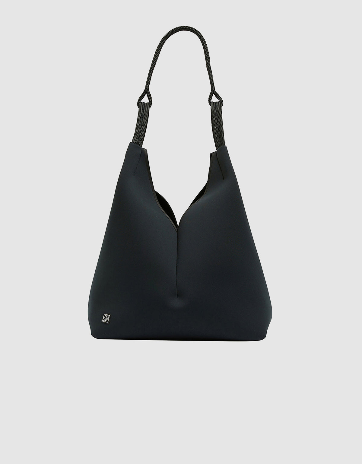 Solstice tote in black
