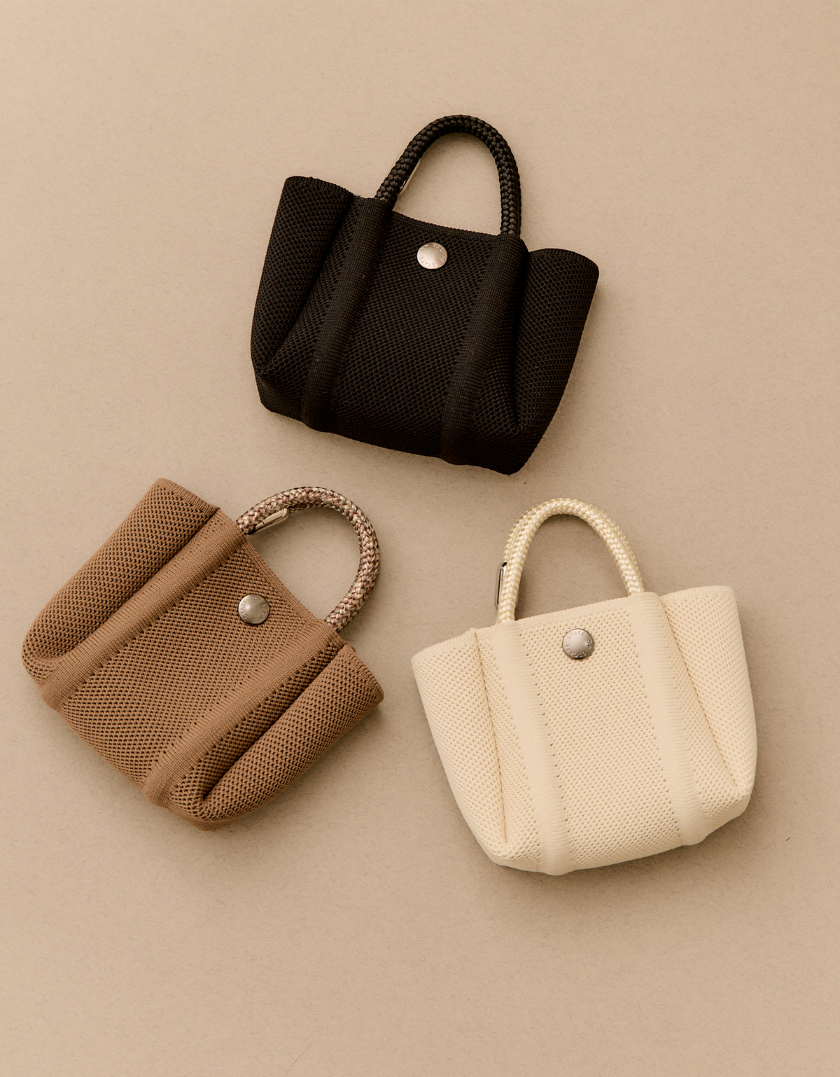 Meridian mini bag charm black