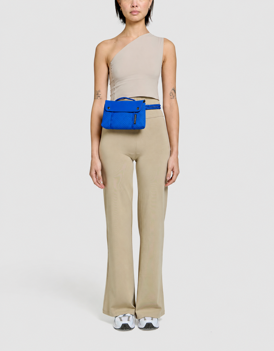 Compass Kit crossbody in electric blue
