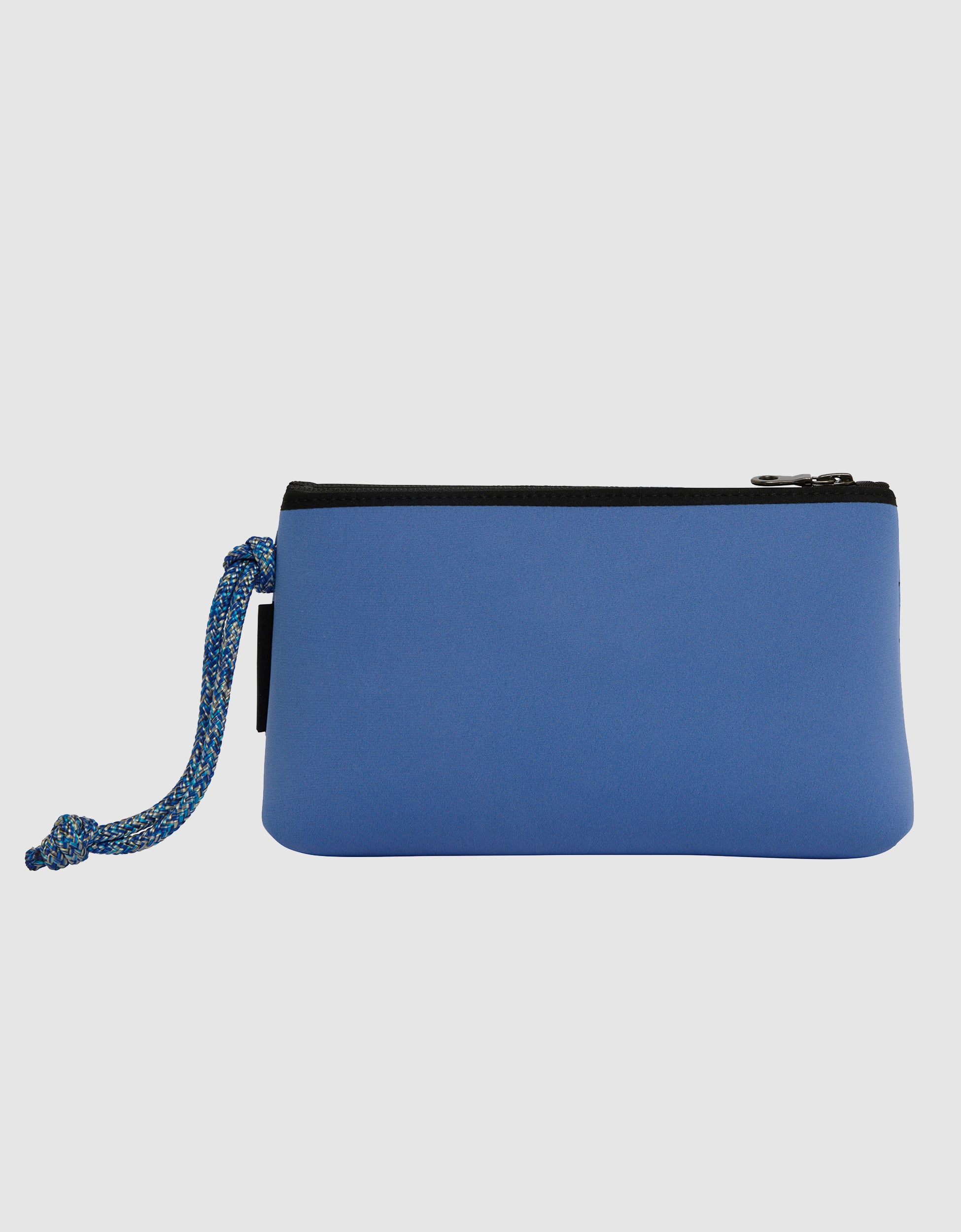 Everyday medium pouch in washed cornflower