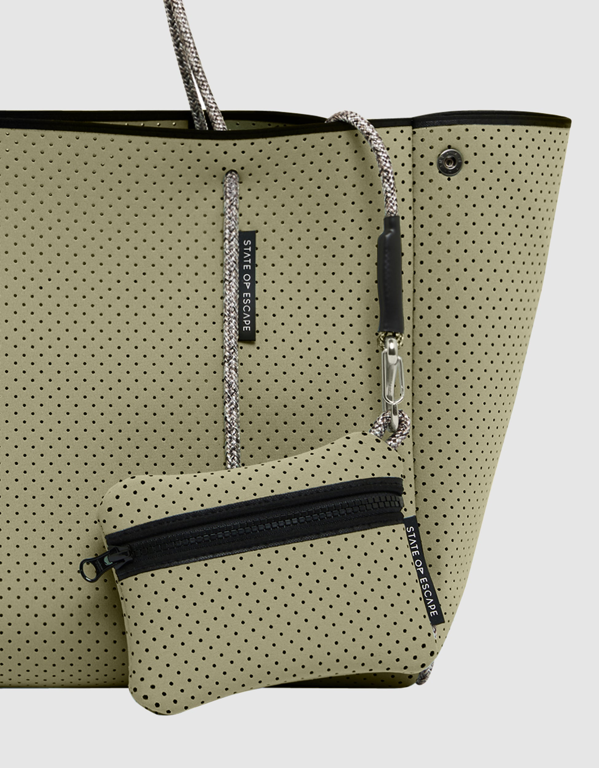 Escape tote in fennel