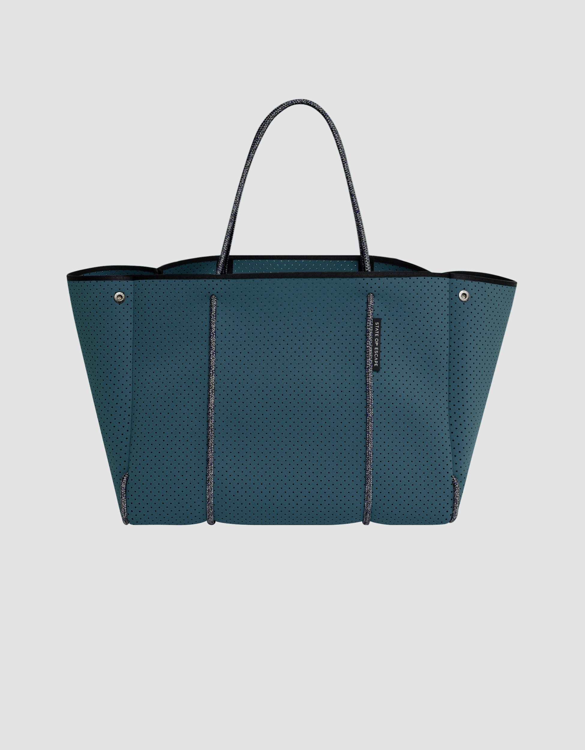 Escape tote in ocean slate