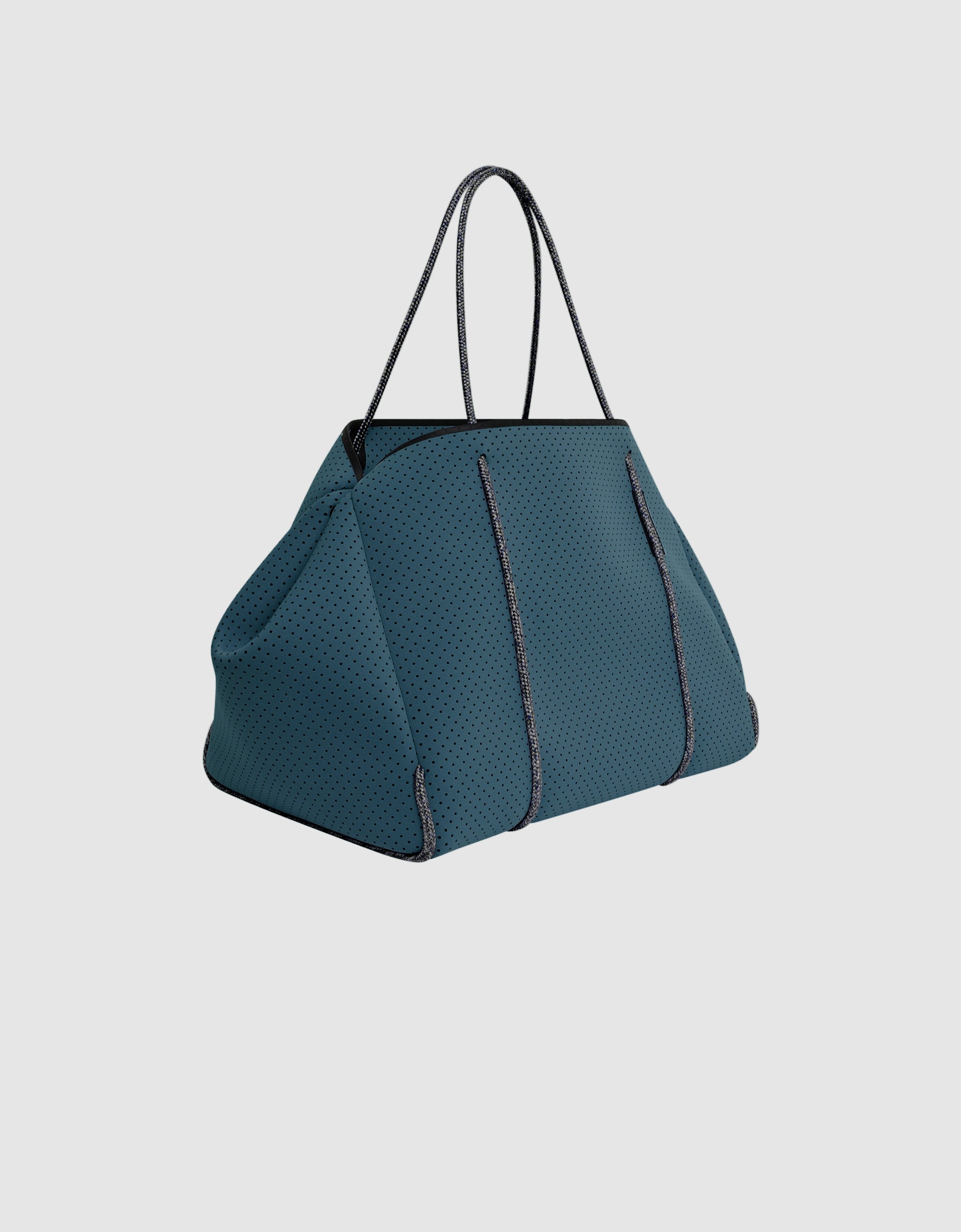 Escape tote in ocean slate