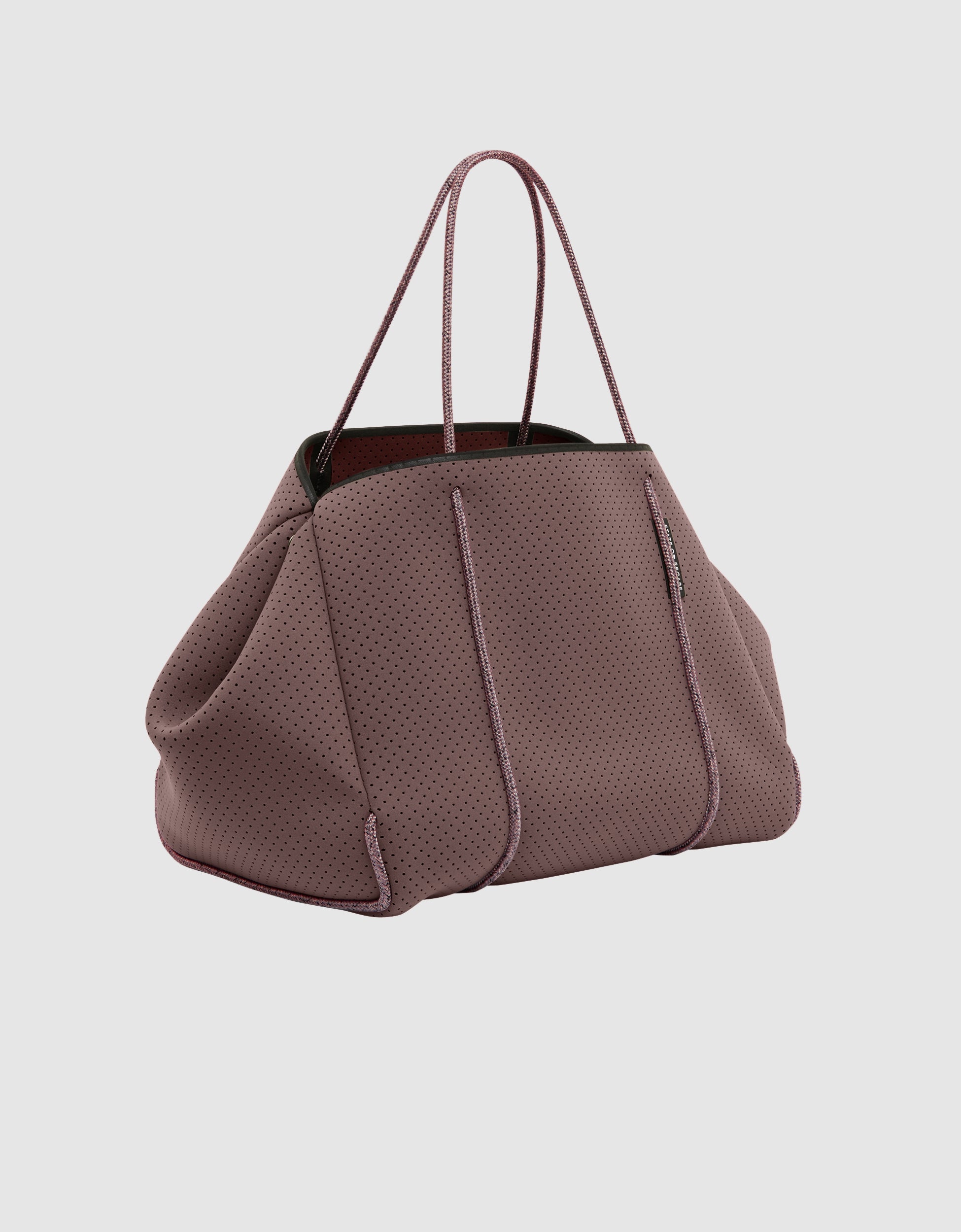 Escape tote in peppercorn / espresso