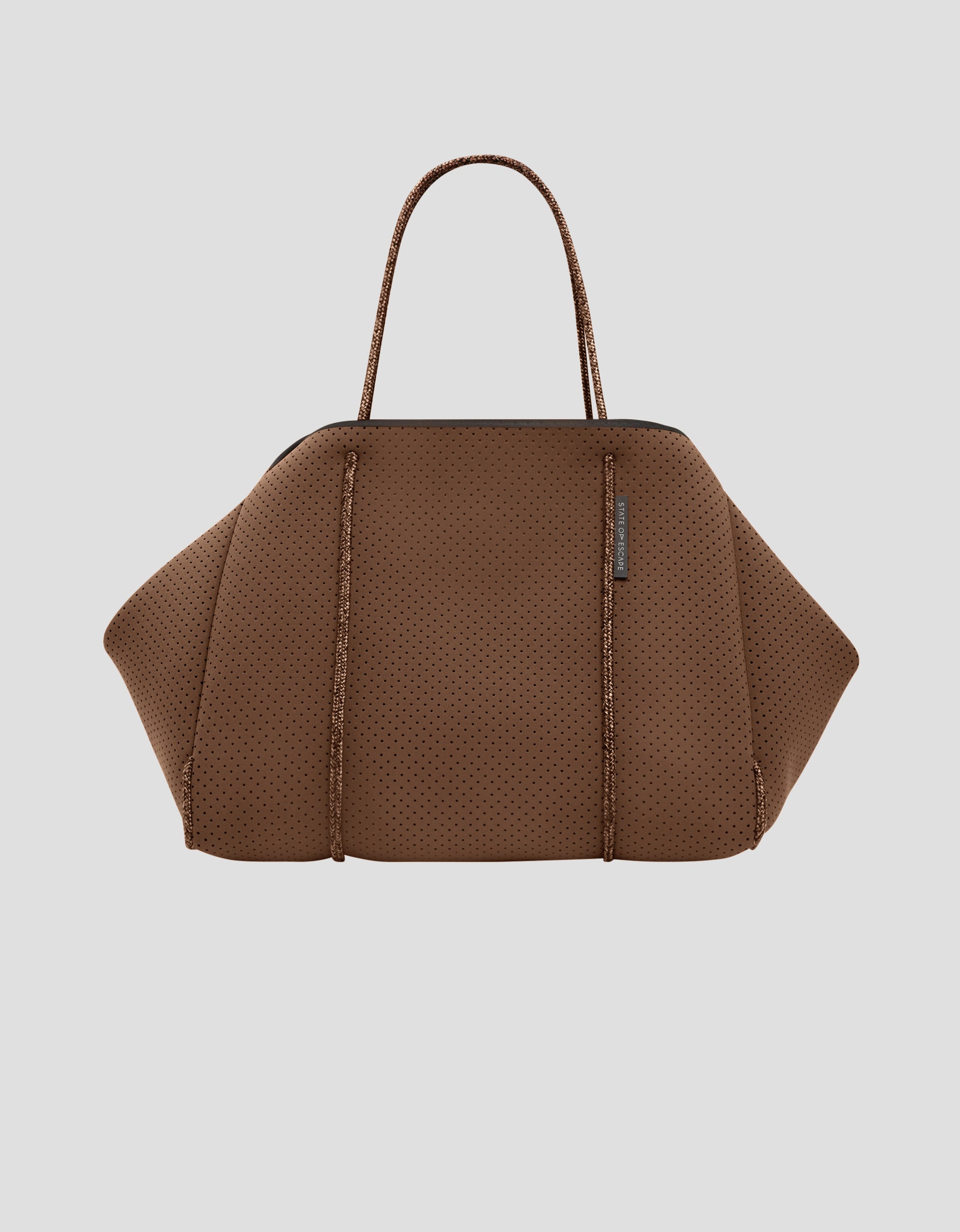 Escape™ tote in saddle