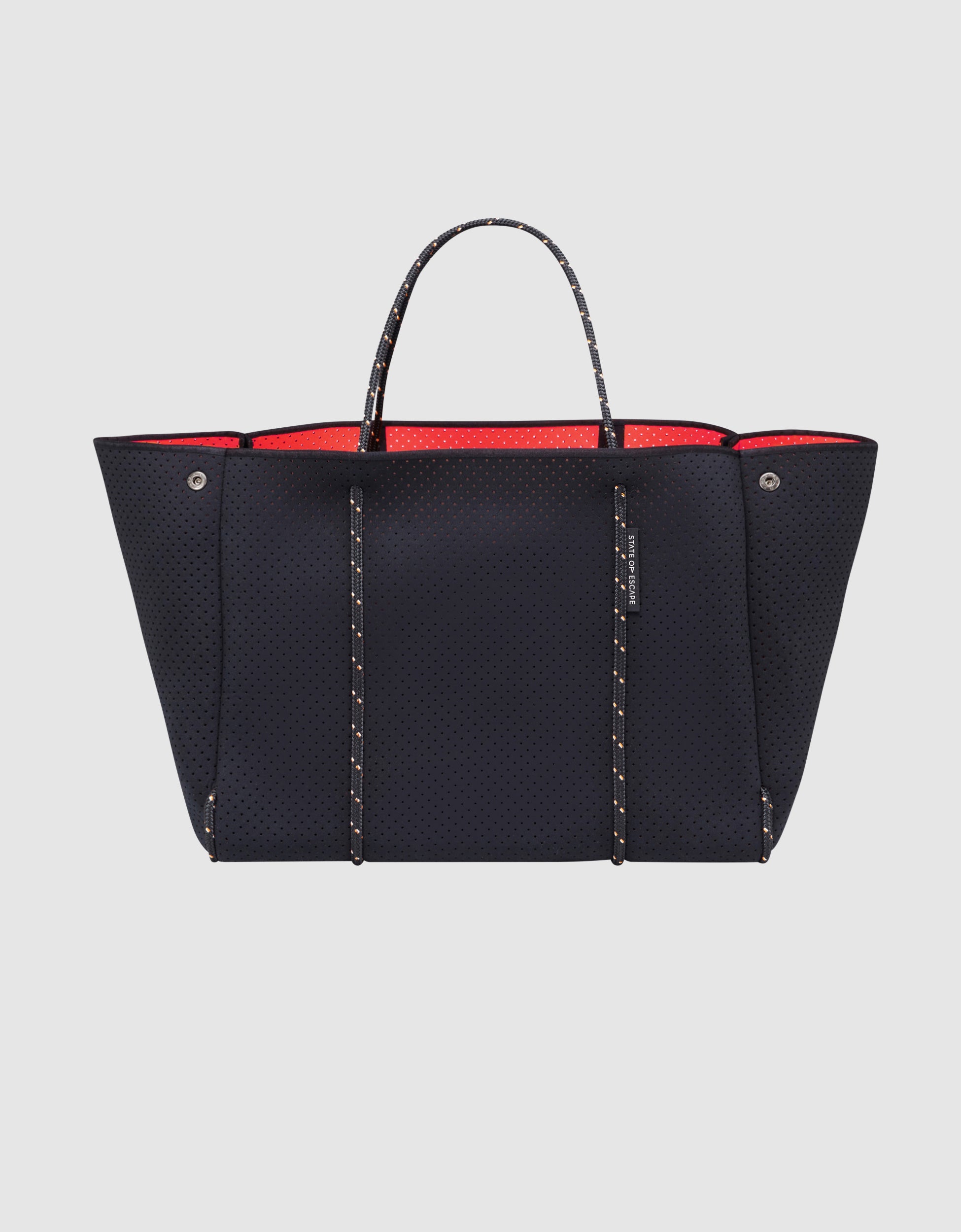 Escape tote