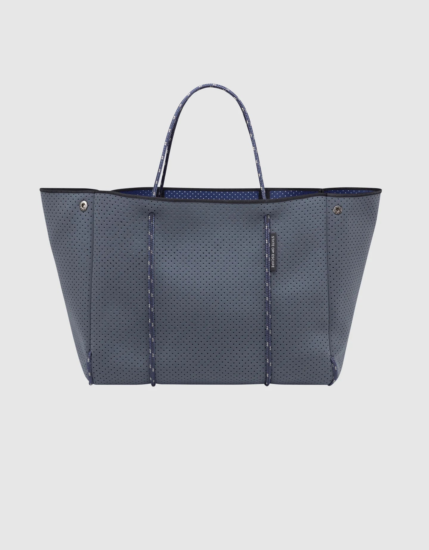 Escape tote