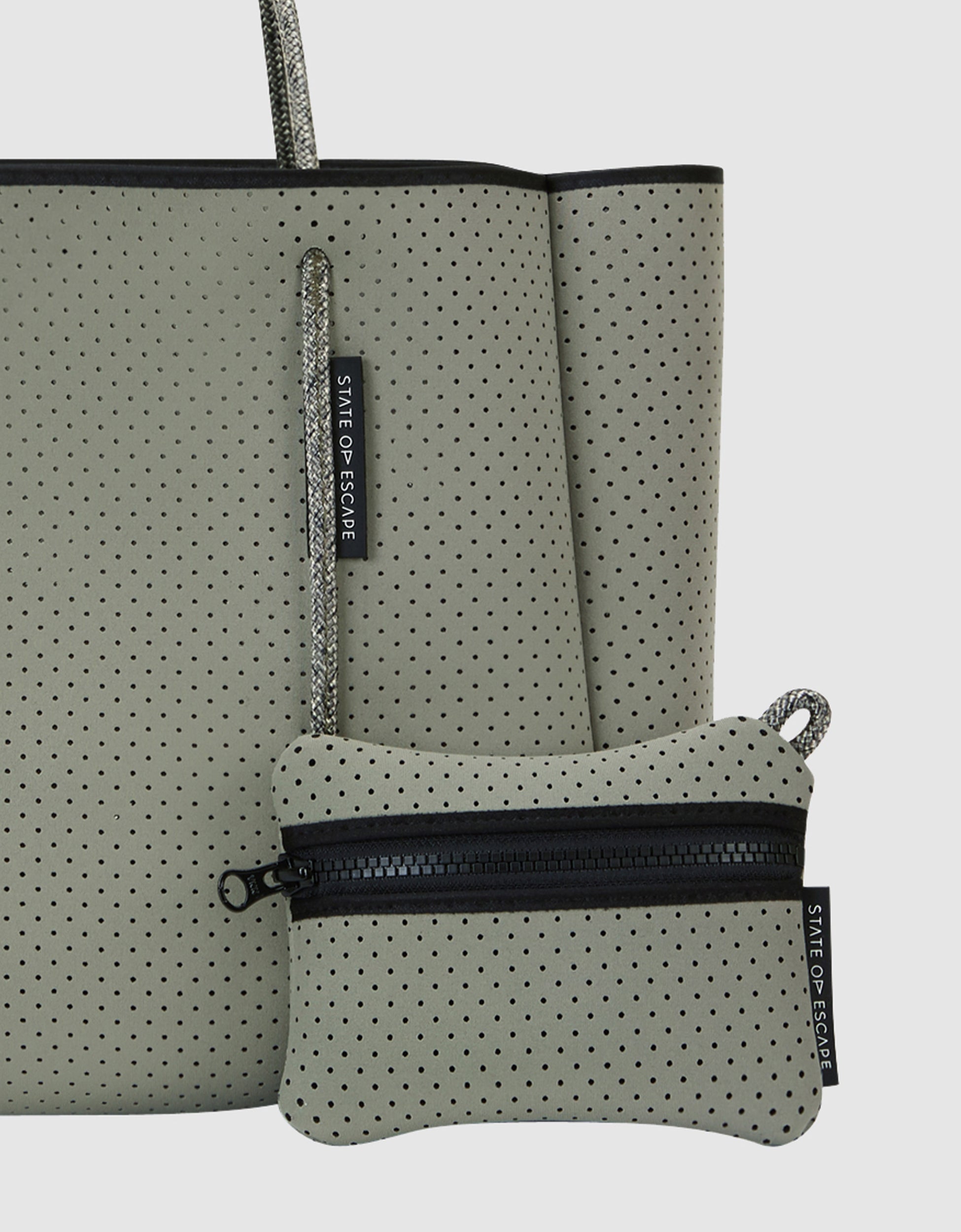 Flying Solo tote in sage green