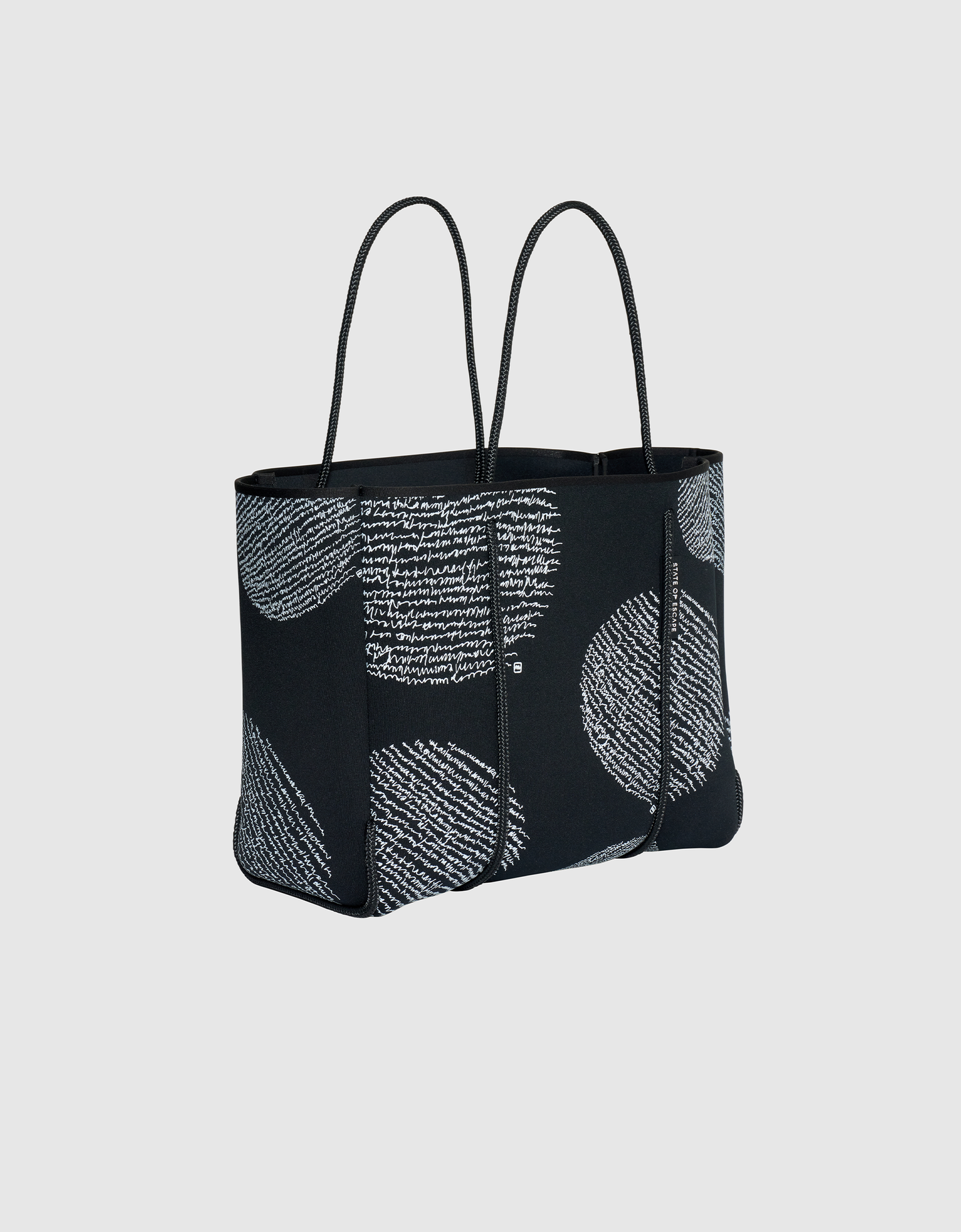 限定コラボ!!【State of Escape】Heralbony x Flying Solo tote Heralbony x Flying Solo tote in black – State of Escape