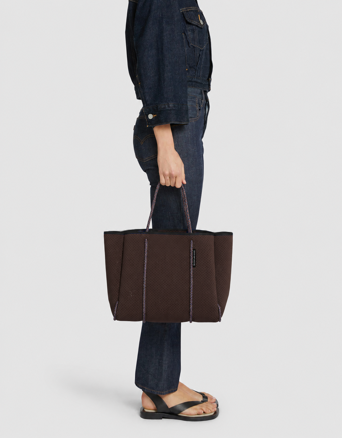 Flying Solo tote in cacao/electric blue