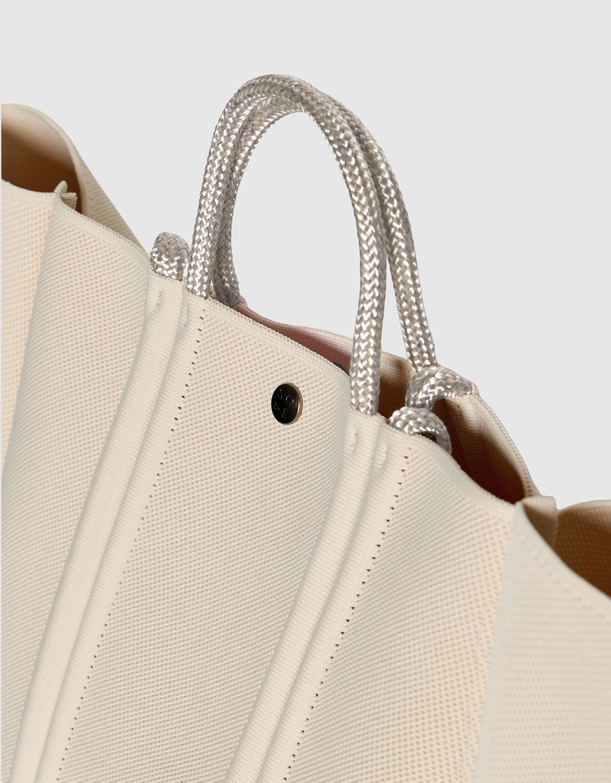 Meridian large tote in crema