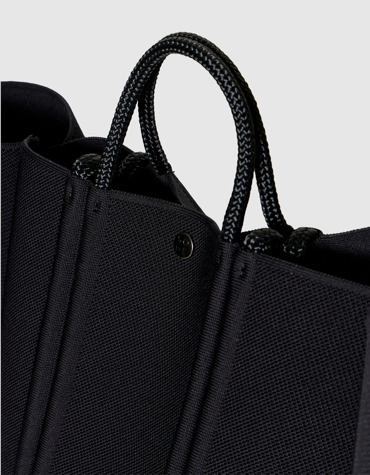 Meridian midi tote black