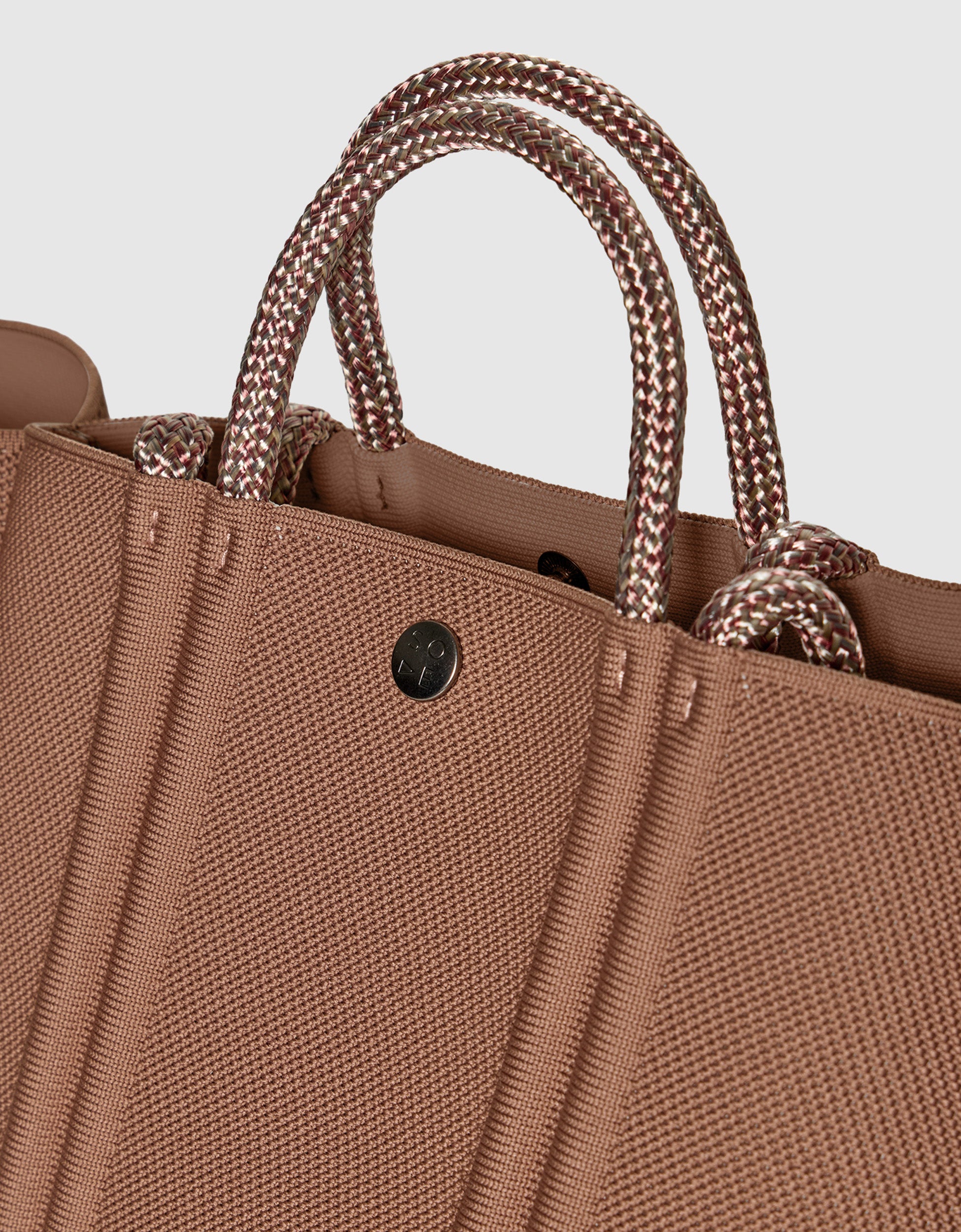 Meridian midi tote in hazelnut