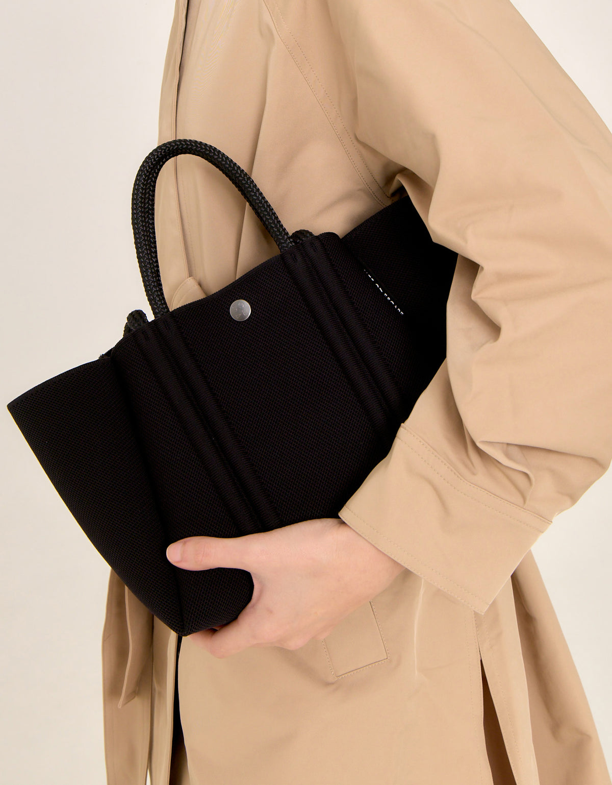 Meridian small tote black