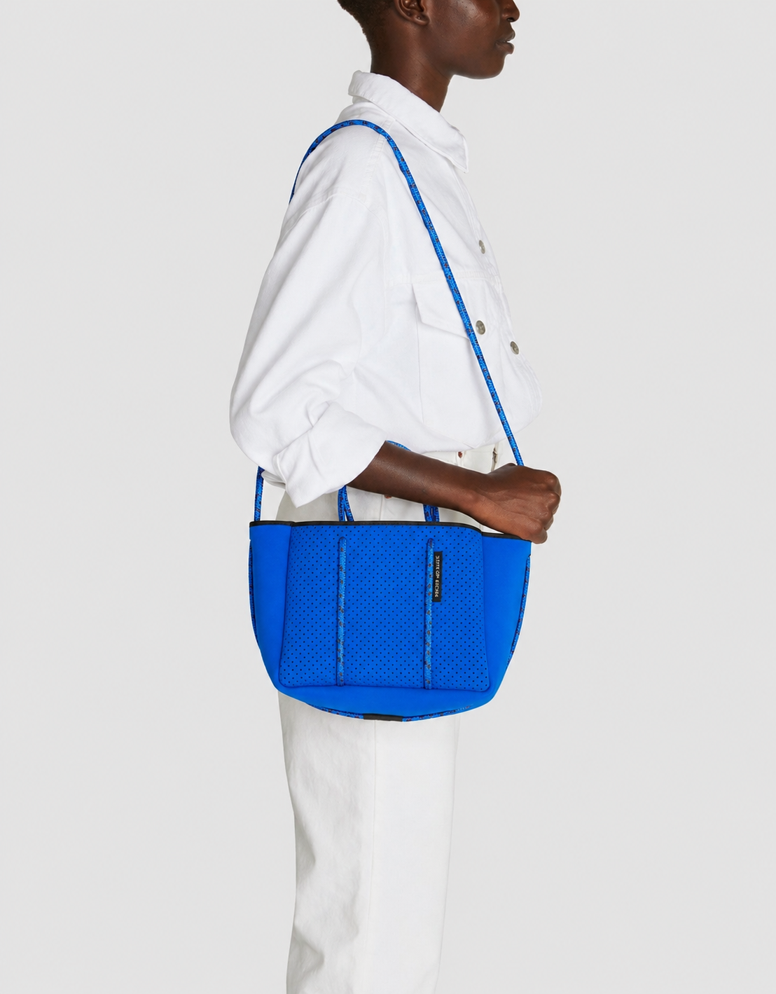 Petite Escape in electric blue