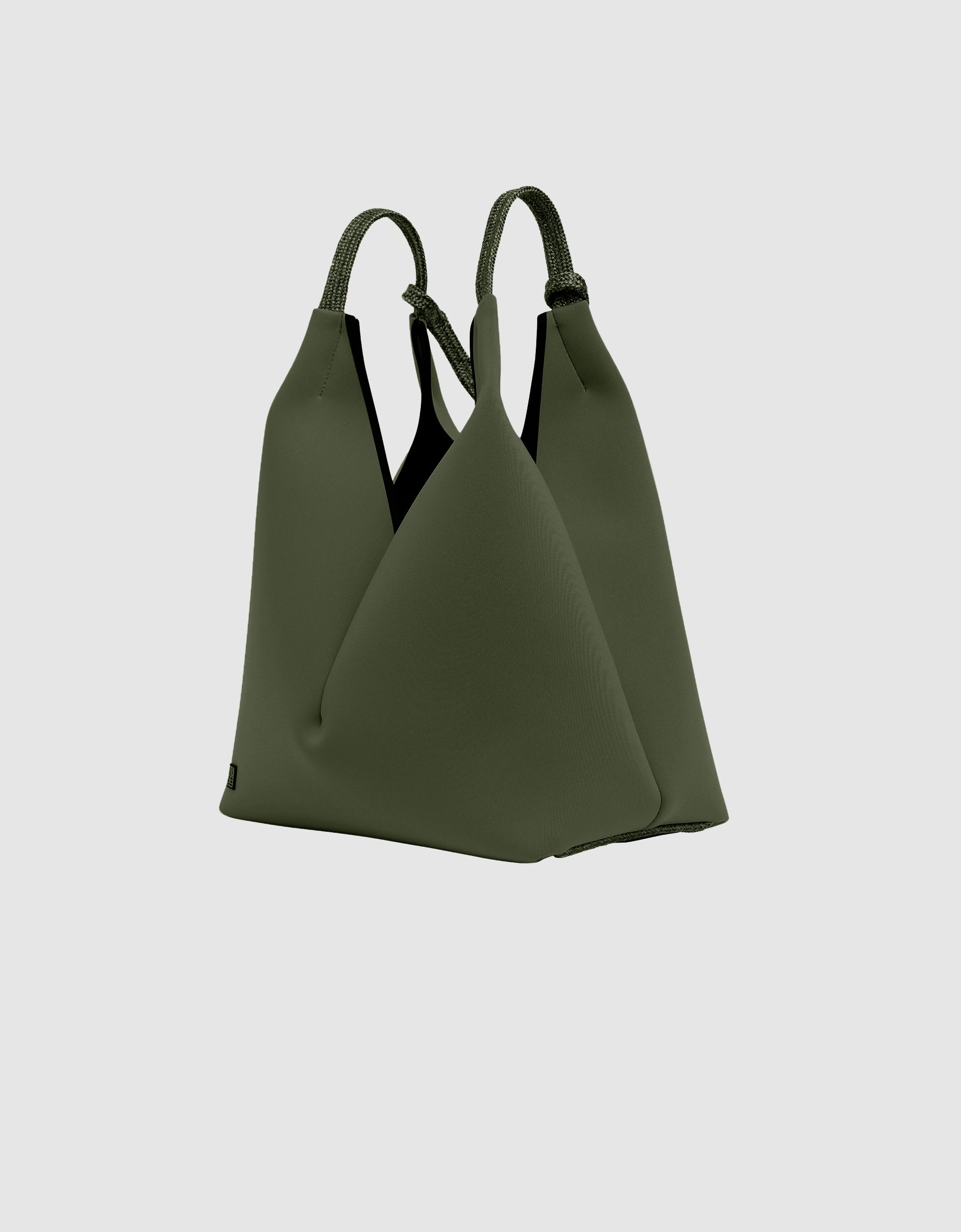 Solstice tote in smoky moss