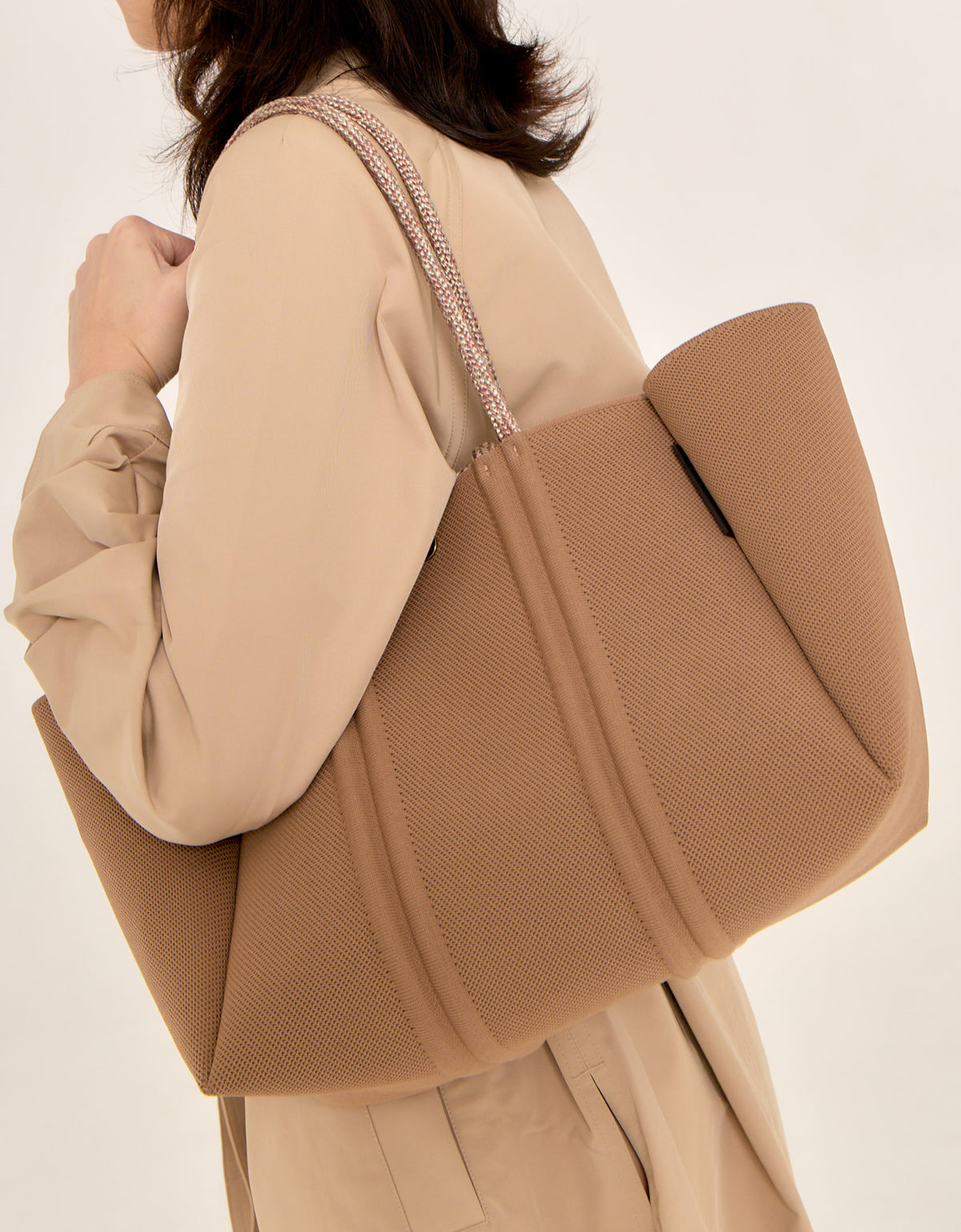 Meridian midi tote hazelnut / crema