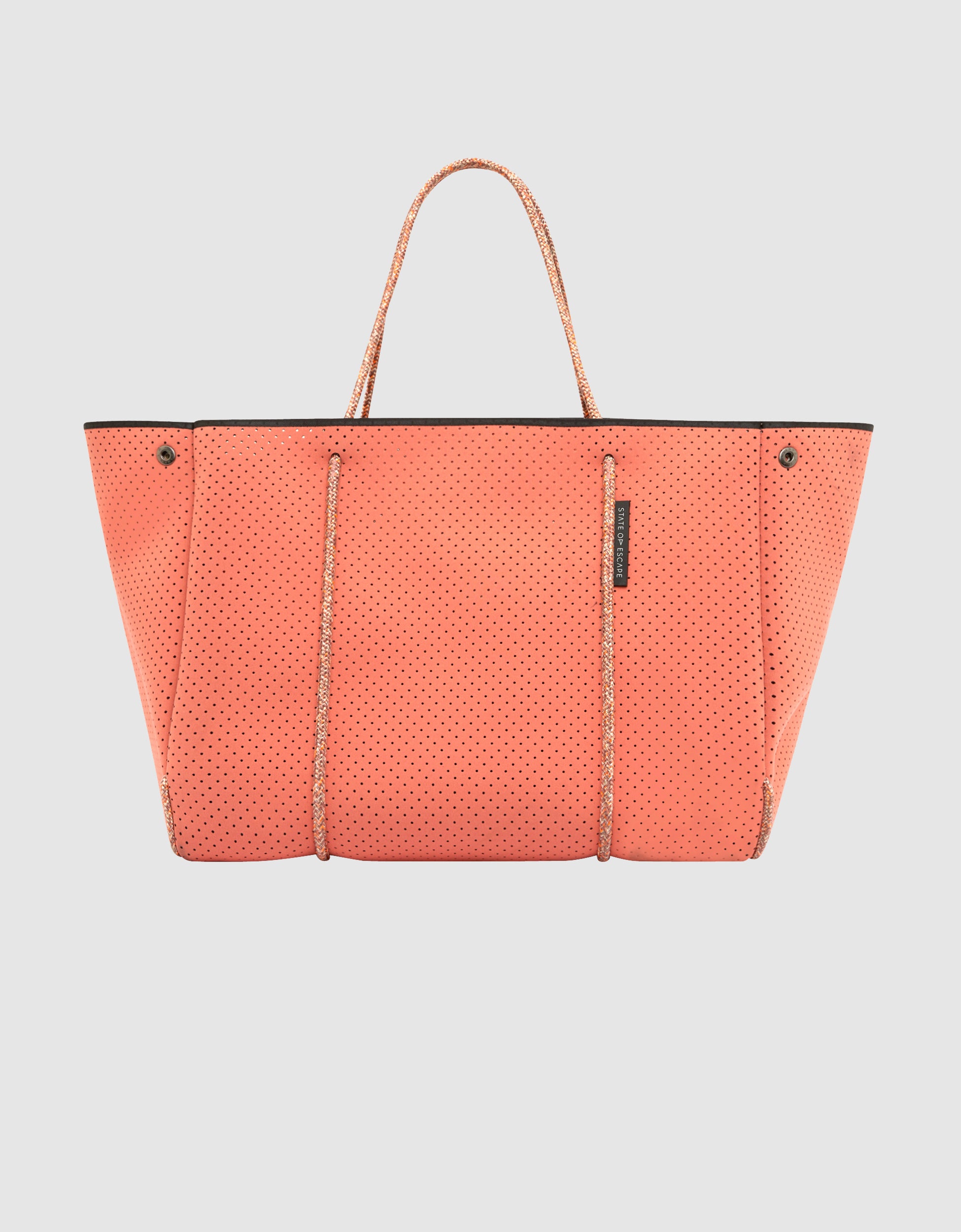 Escape tote