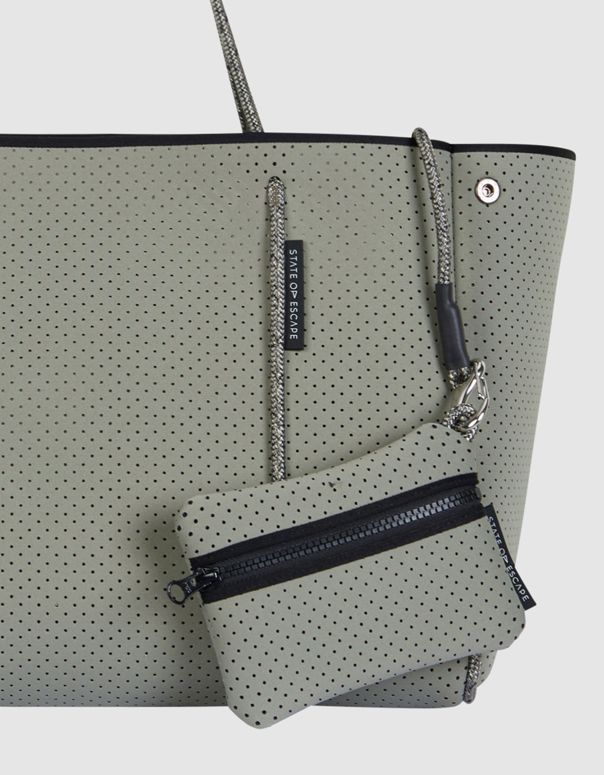Escape™ tote in sage green