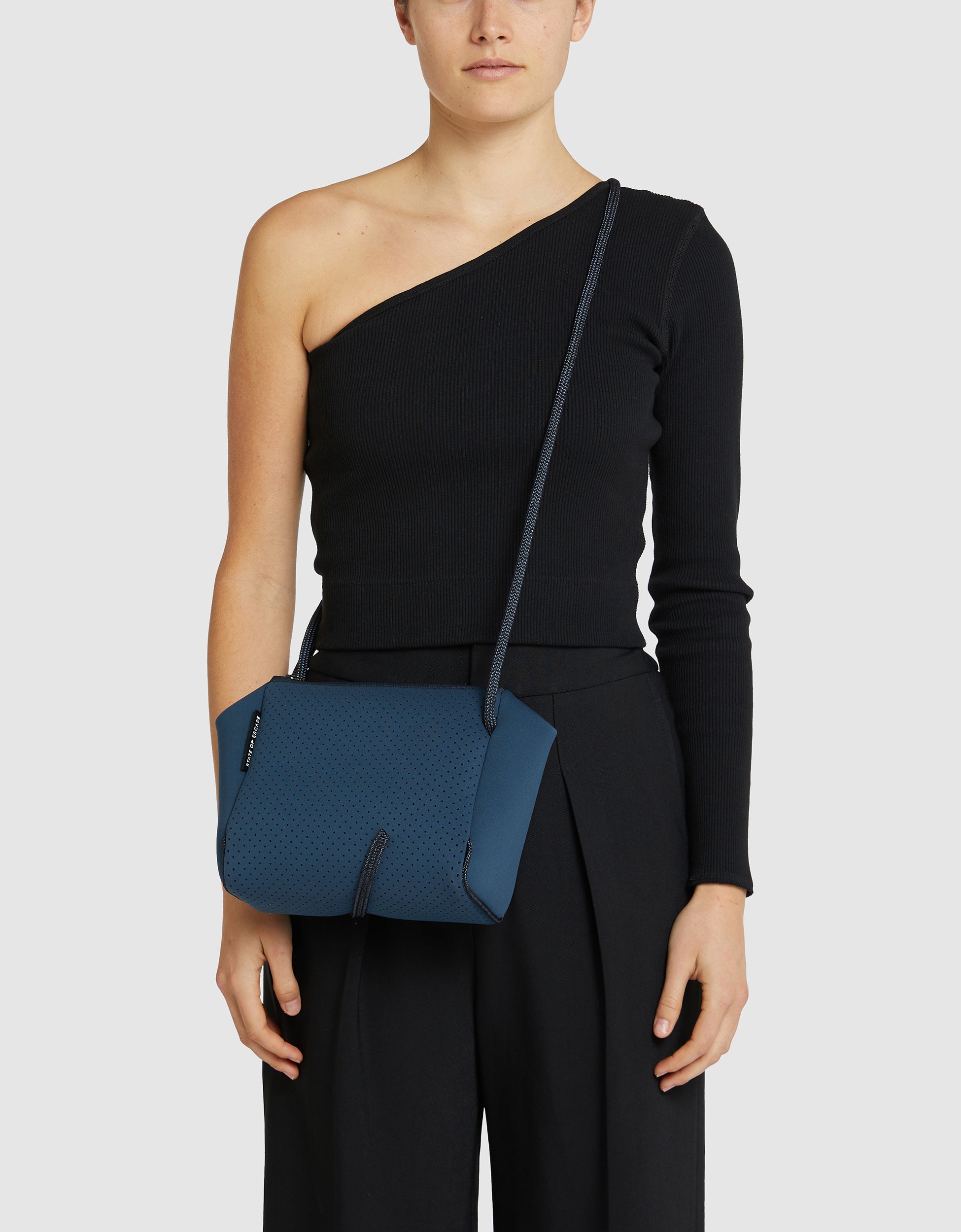 Festival crossbody in midnight