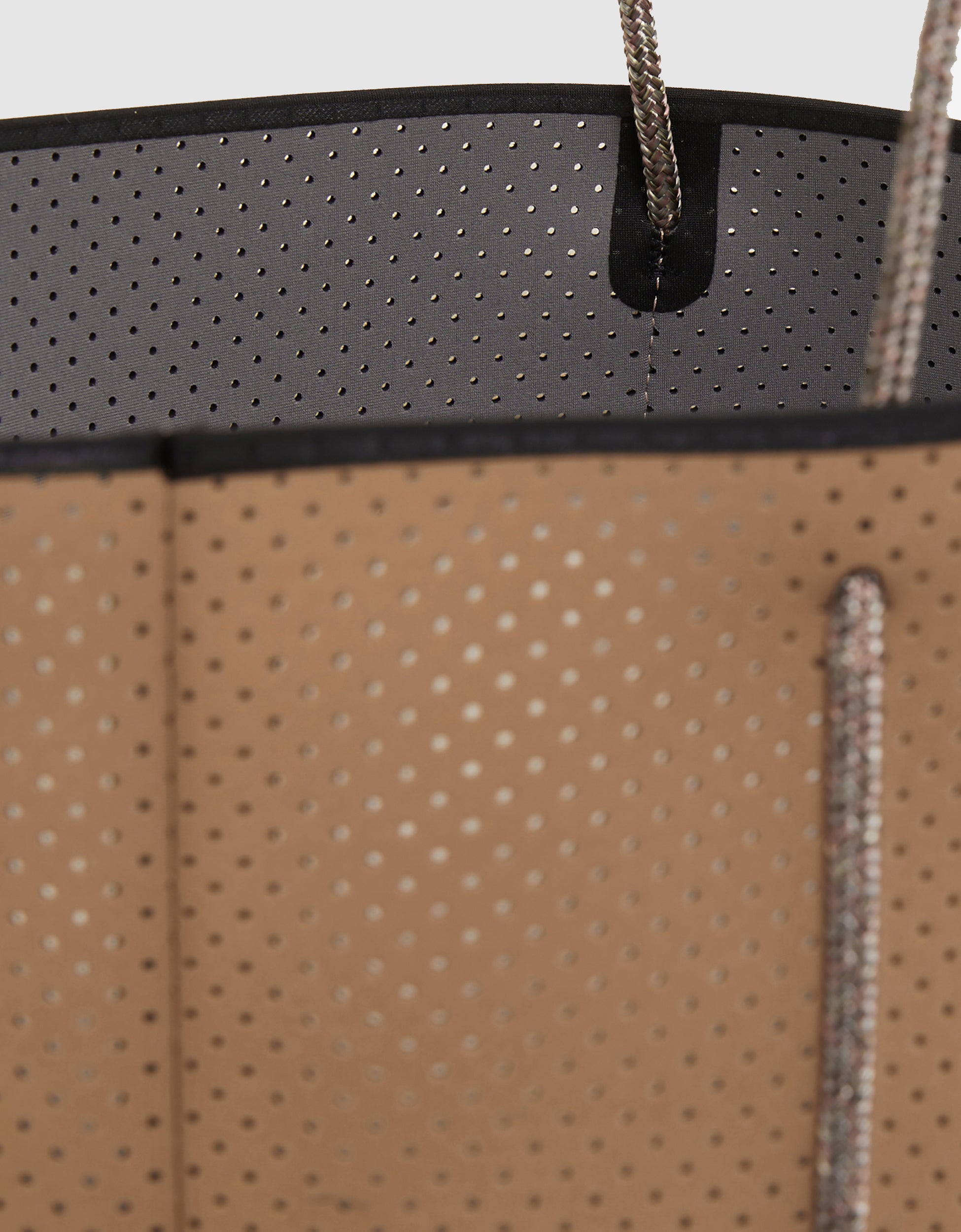 Flying Solo tote in caramel / steel (dual tone)