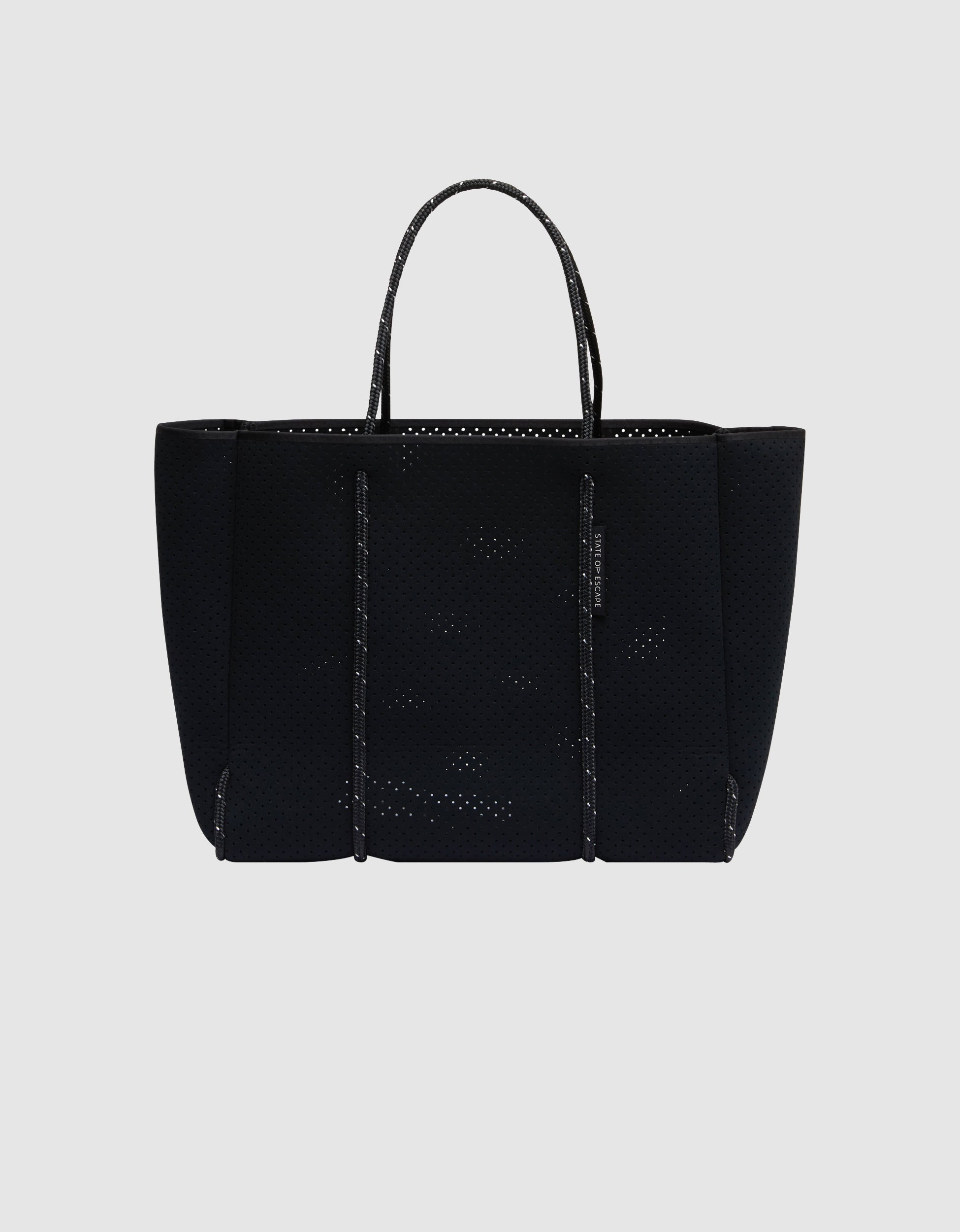 Flying Solo tote in highlight fleck black – State of Escape