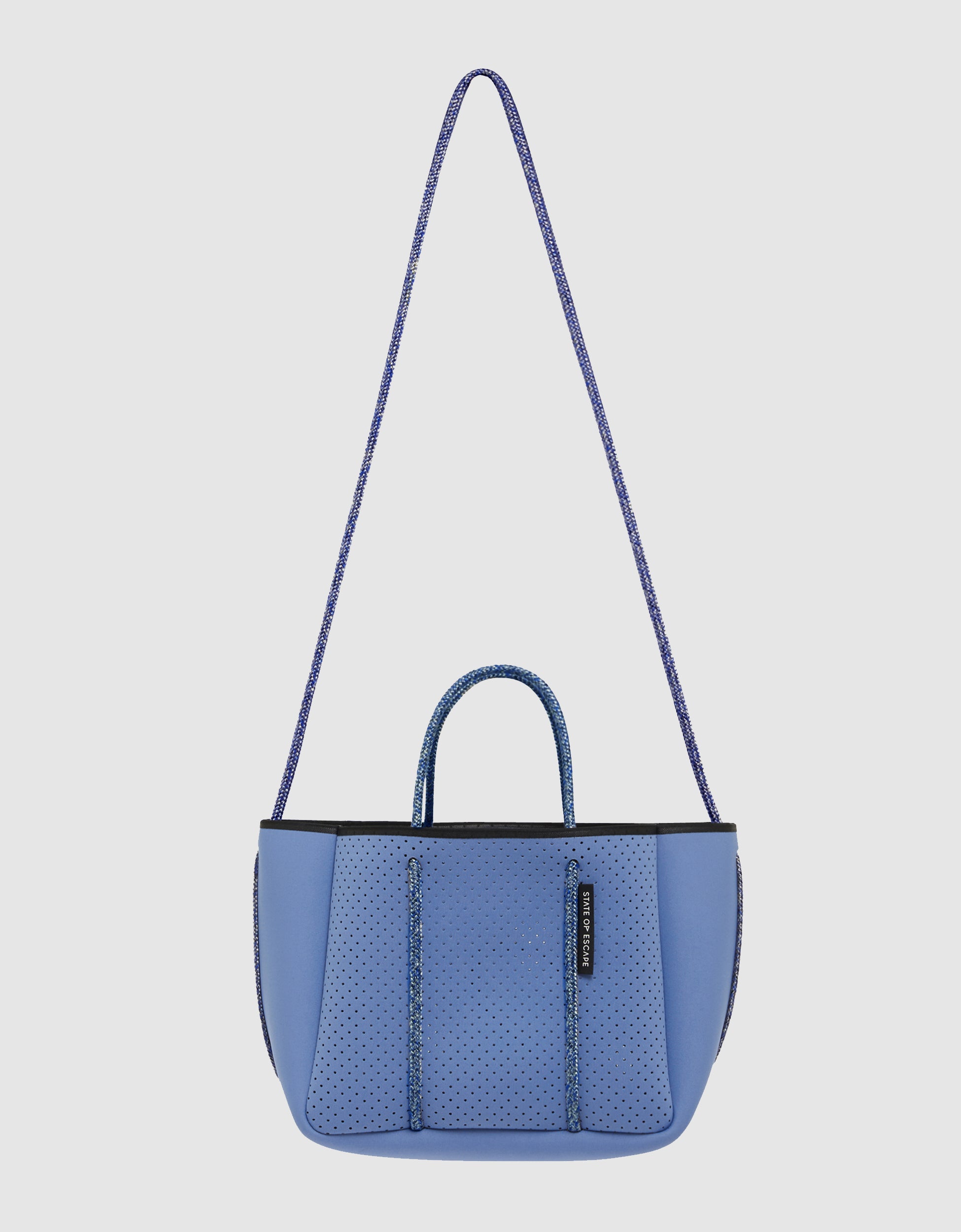 Petite Escape in washed cornflower