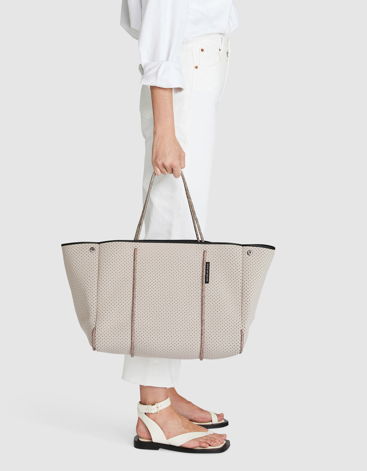 Escape™ tote in stone / washed lapis (dual tone)