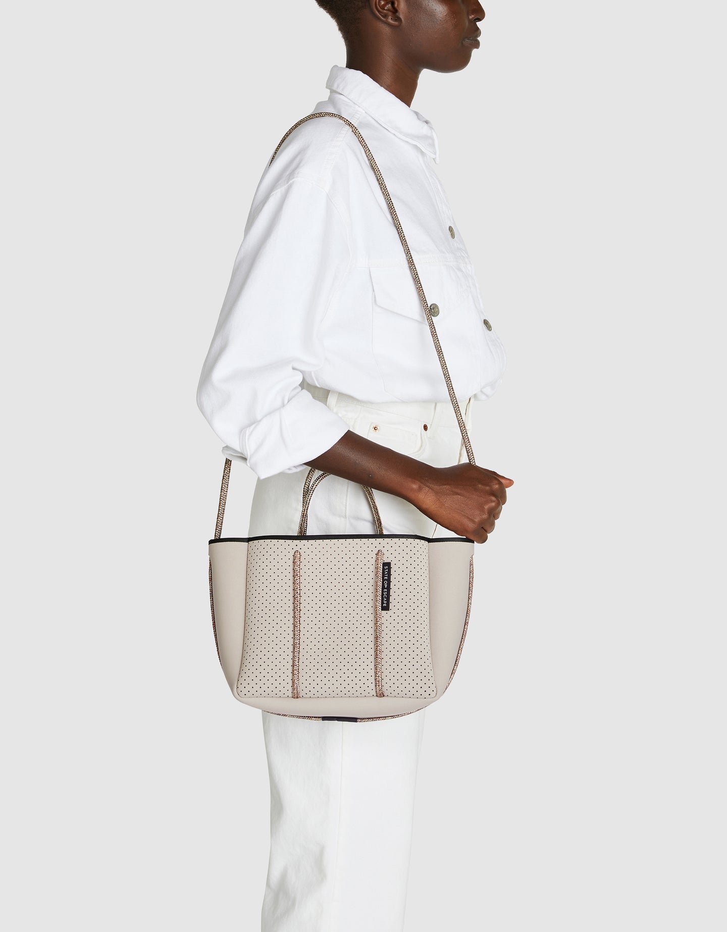 Petite Escape Tote In Stone – State of Escape